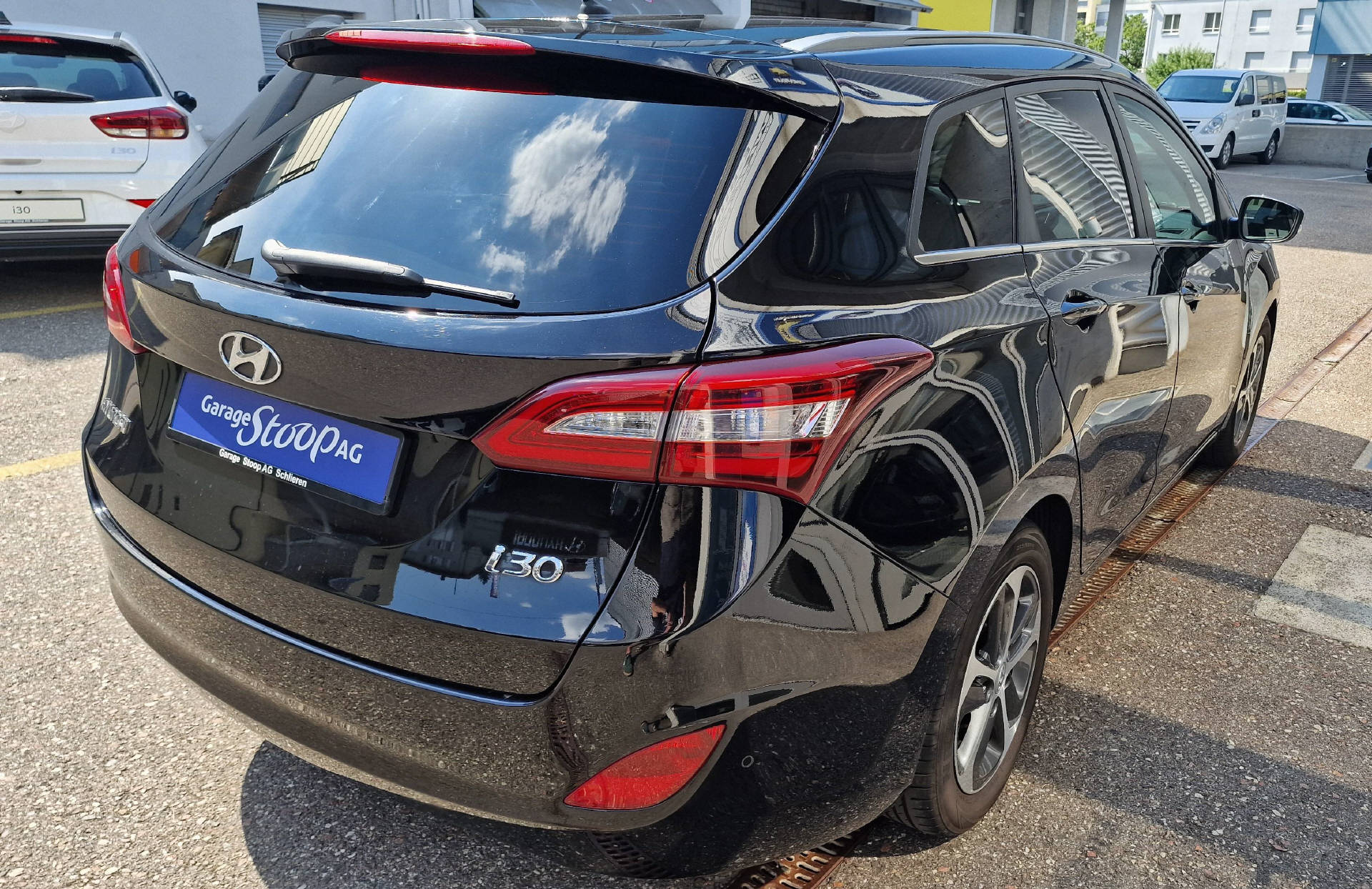HYUNDAI i30 Wagon 1.6 CRDi Go-image-5