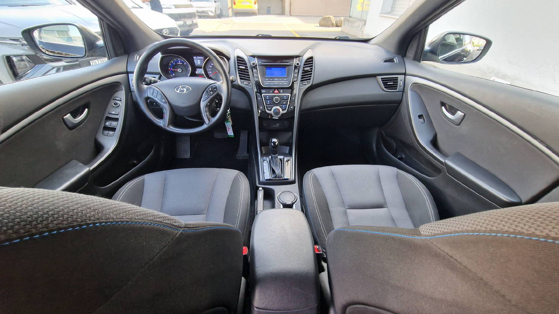 HYUNDAI i30 Wagon 1.6 CRDi Go-image-15