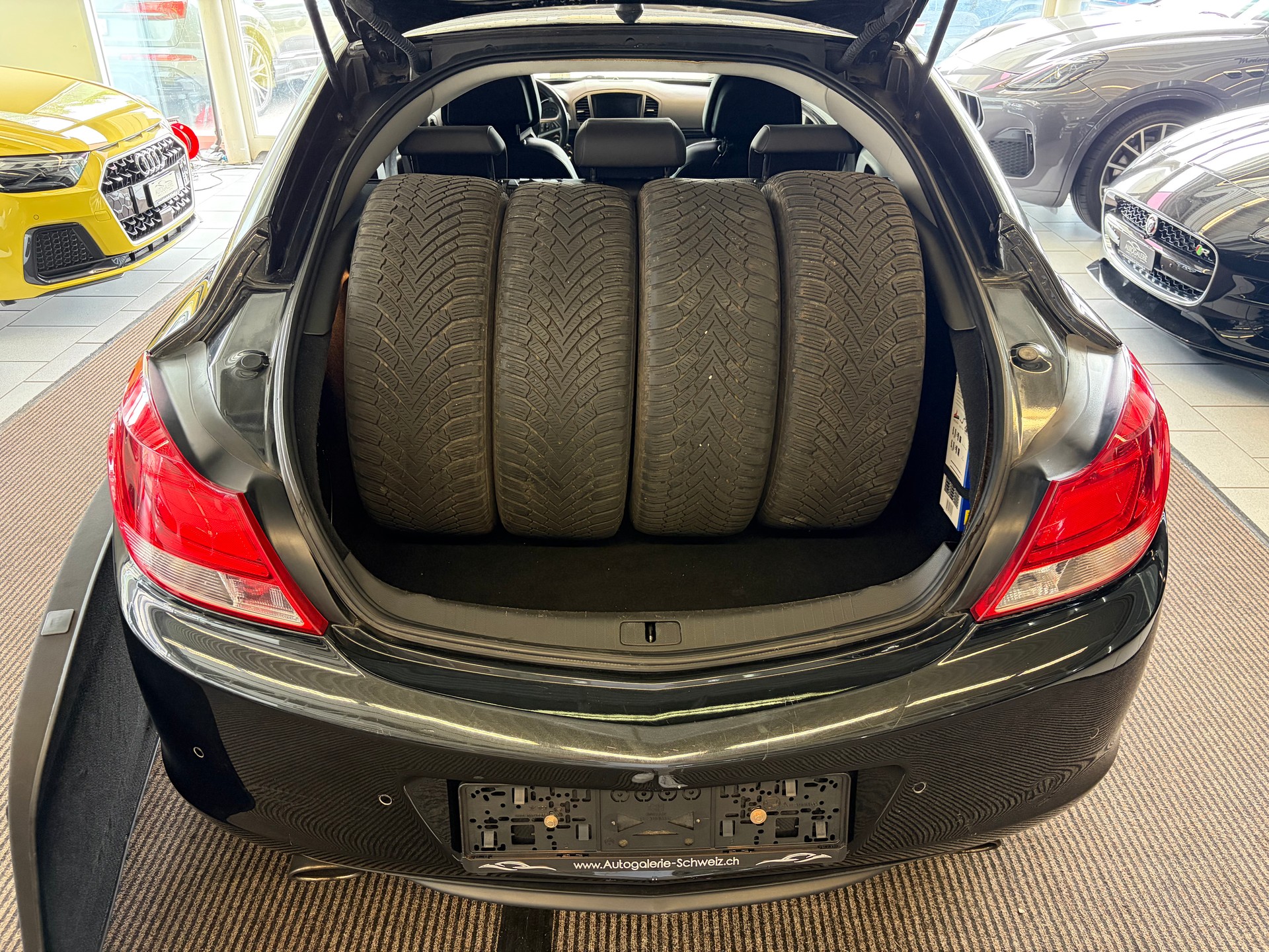 OPEL Insignia 2.0 Turbo Cosmo Automatic | CH Fahrzeug | MFK 05/2026 |-image-21