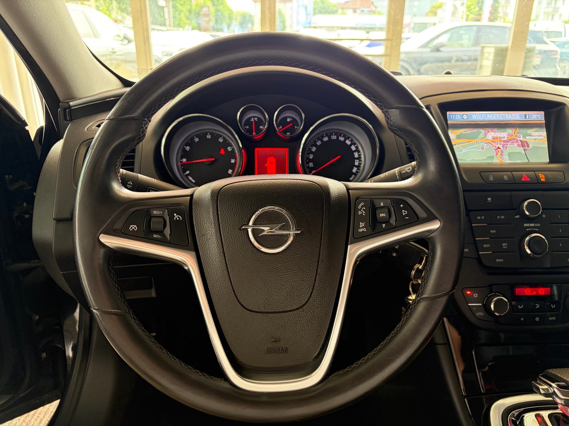 OPEL Insignia 2.0 Turbo Cosmo Automatic | CH Fahrzeug | MFK 05/2026 |-image-17