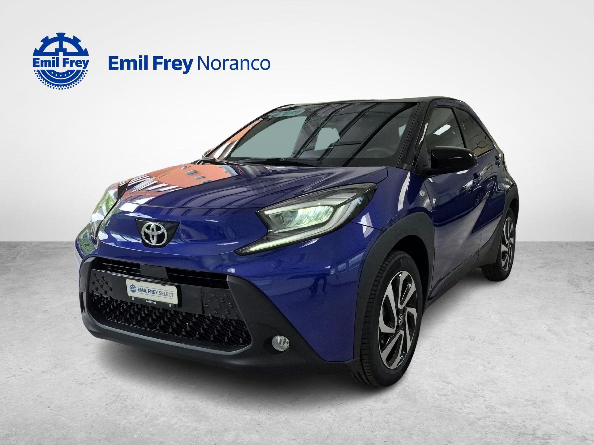 TOYOTA Aygo X 1.0 VVT-i Trend - Ruote invernali & Servizi inclusi-image-0