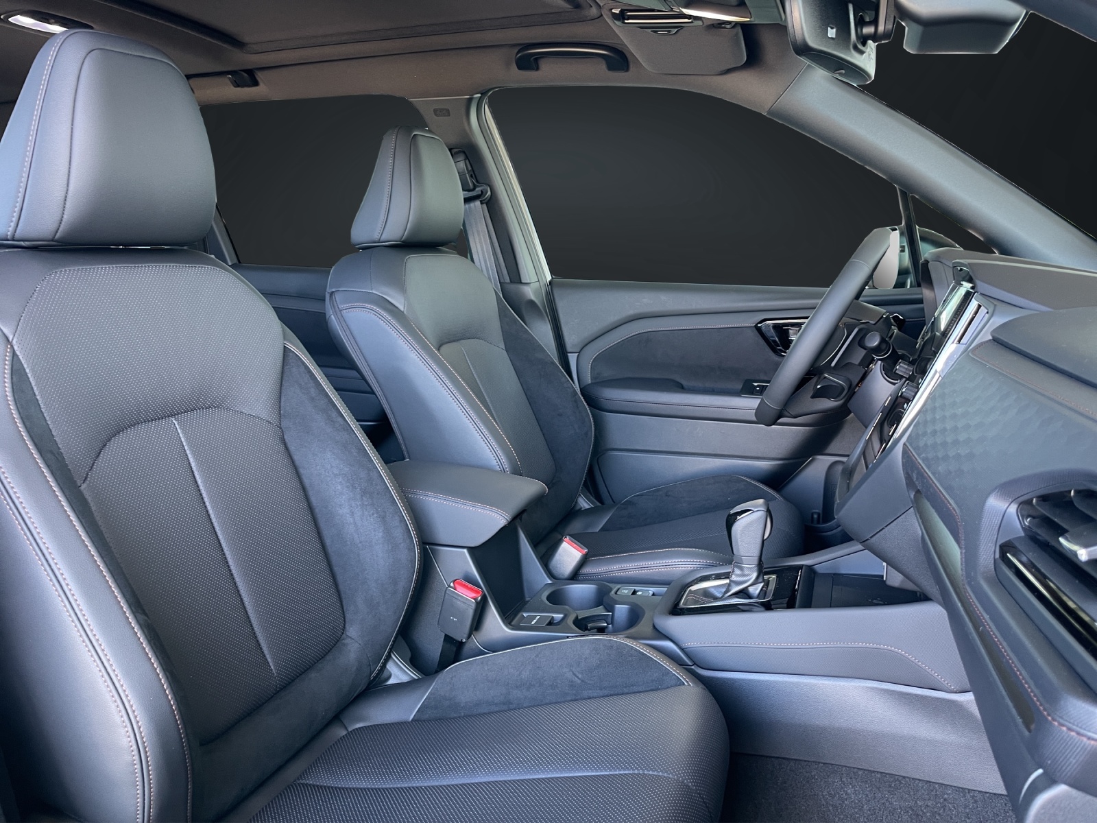SUBARU Forester Station 2.0i e-Boxer Luxury-image-12