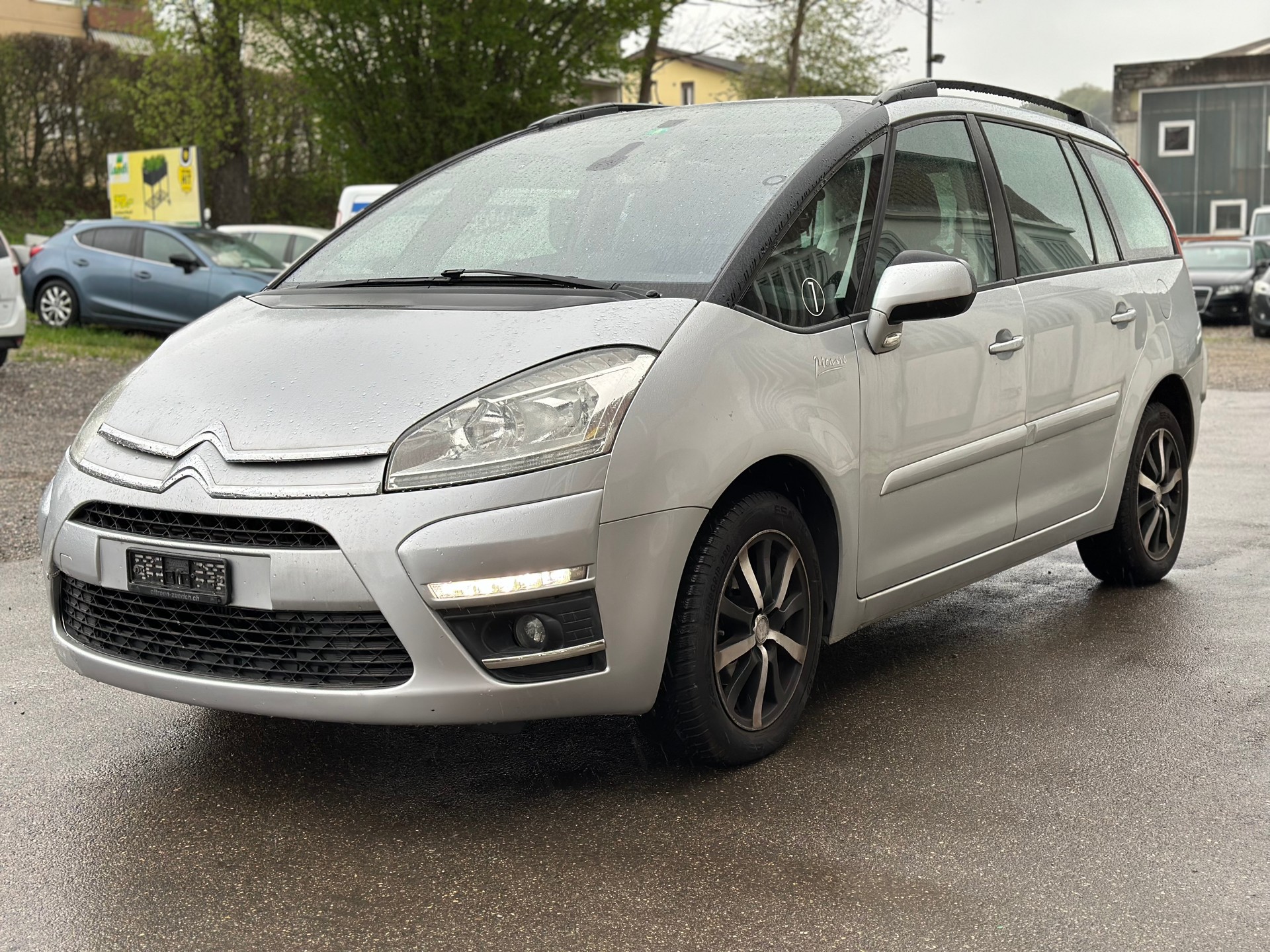 CITROEN Grand C4 Picasso 1.6 HDI 16V Attraction EGS6-image-6