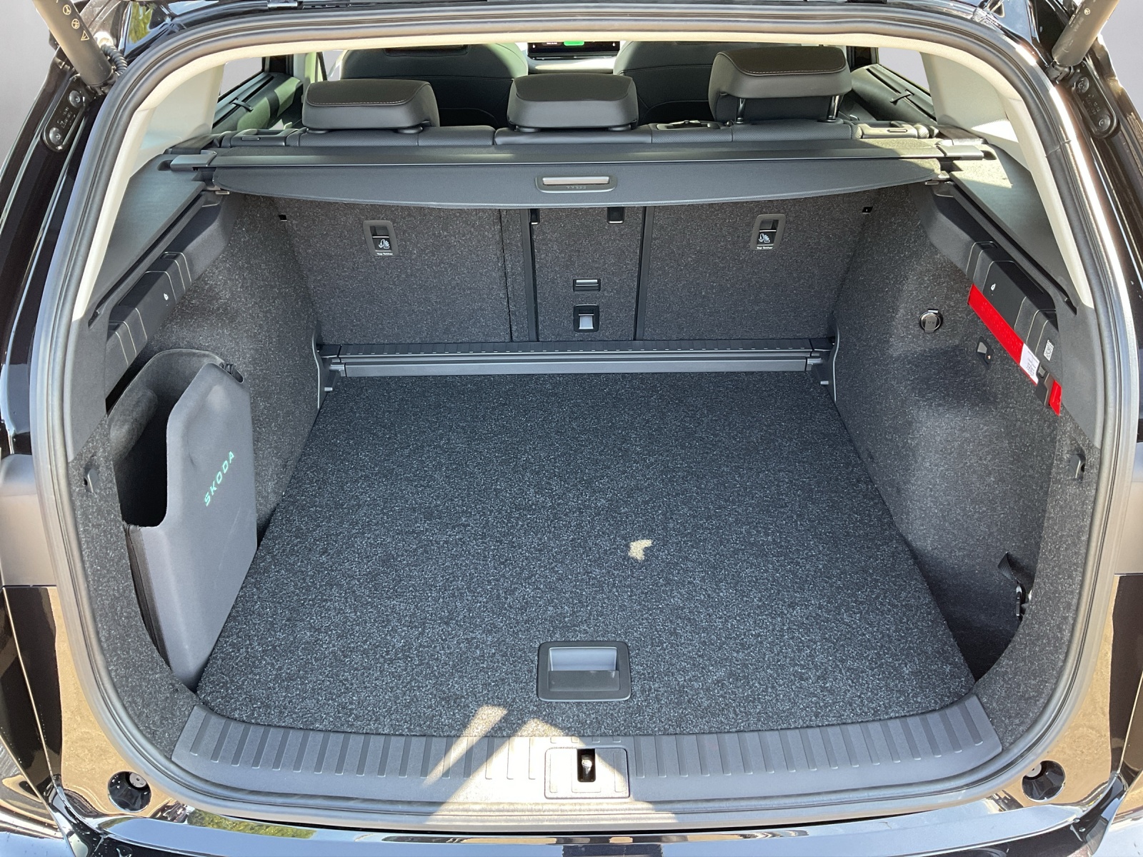 SKODA Enyaq 85 Selection-image-11
