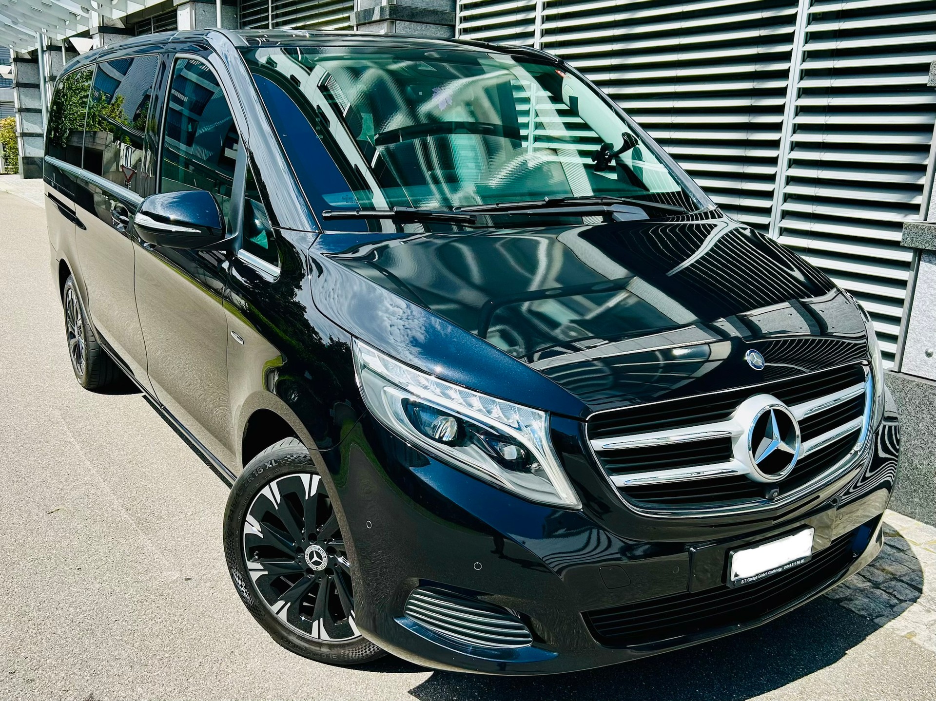 MERCEDES-BENZ V 220 d Avantgarde lang 7G-Tronic-image-7