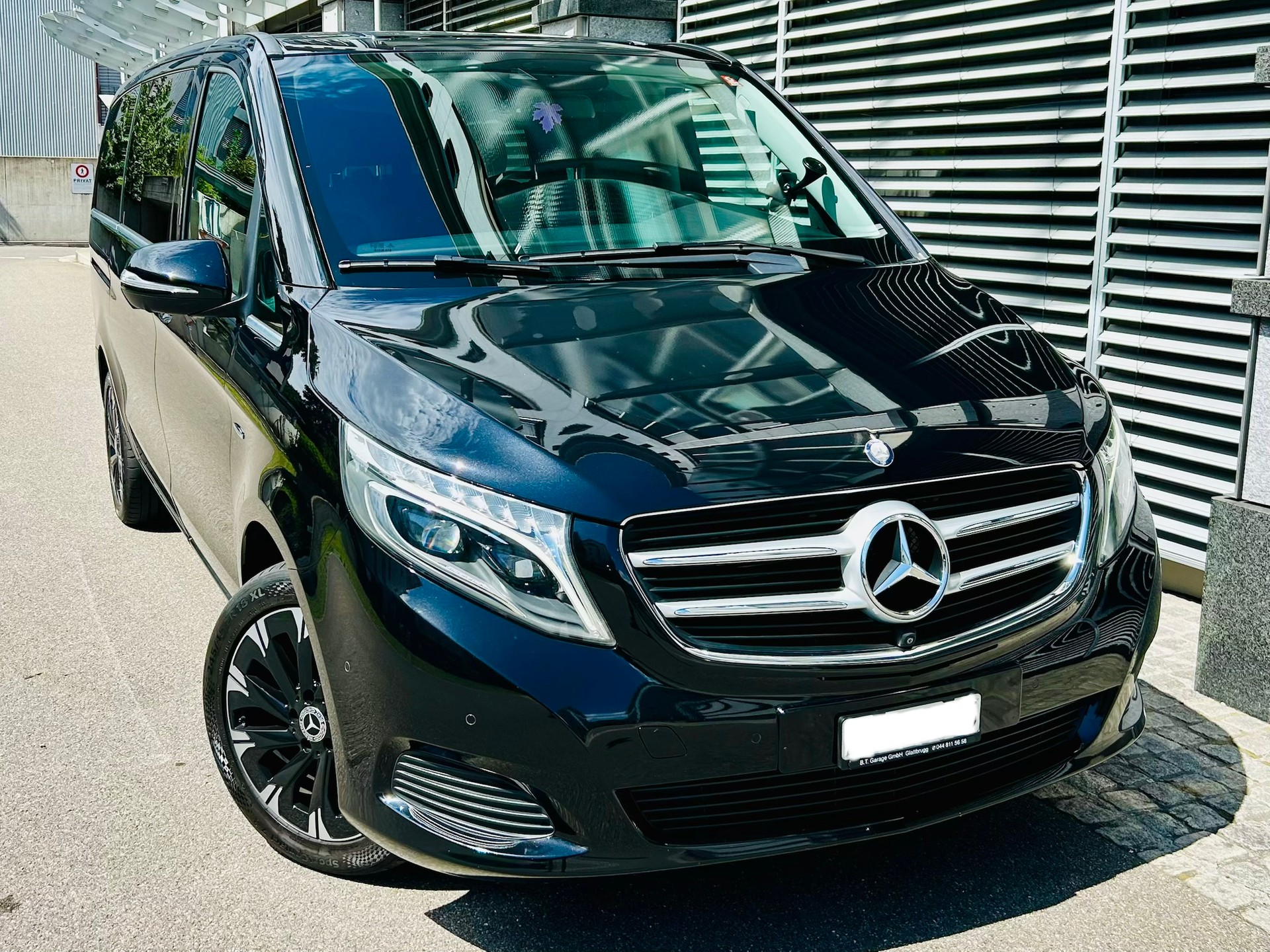 MERCEDES-BENZ V 220 d Avantgarde lang 7G-Tronic-image-6