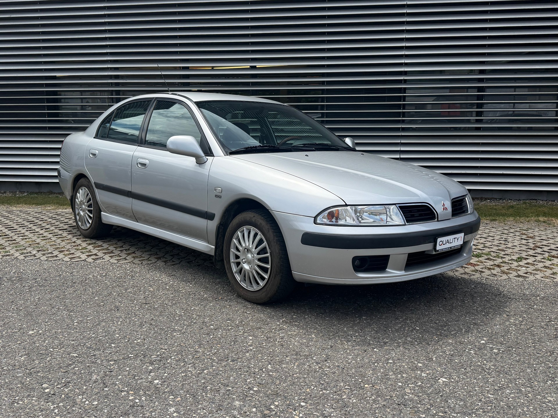MITSUBISHI Carisma 1.8 GDI Elegance-image-0