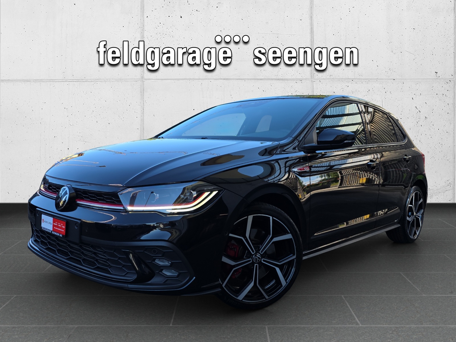 VW Polo 2.0 TSI GTI DSG mit Panoramadach, Rückfahrkamera, ACC, Navi, BeatsAudio, usw.-image-0