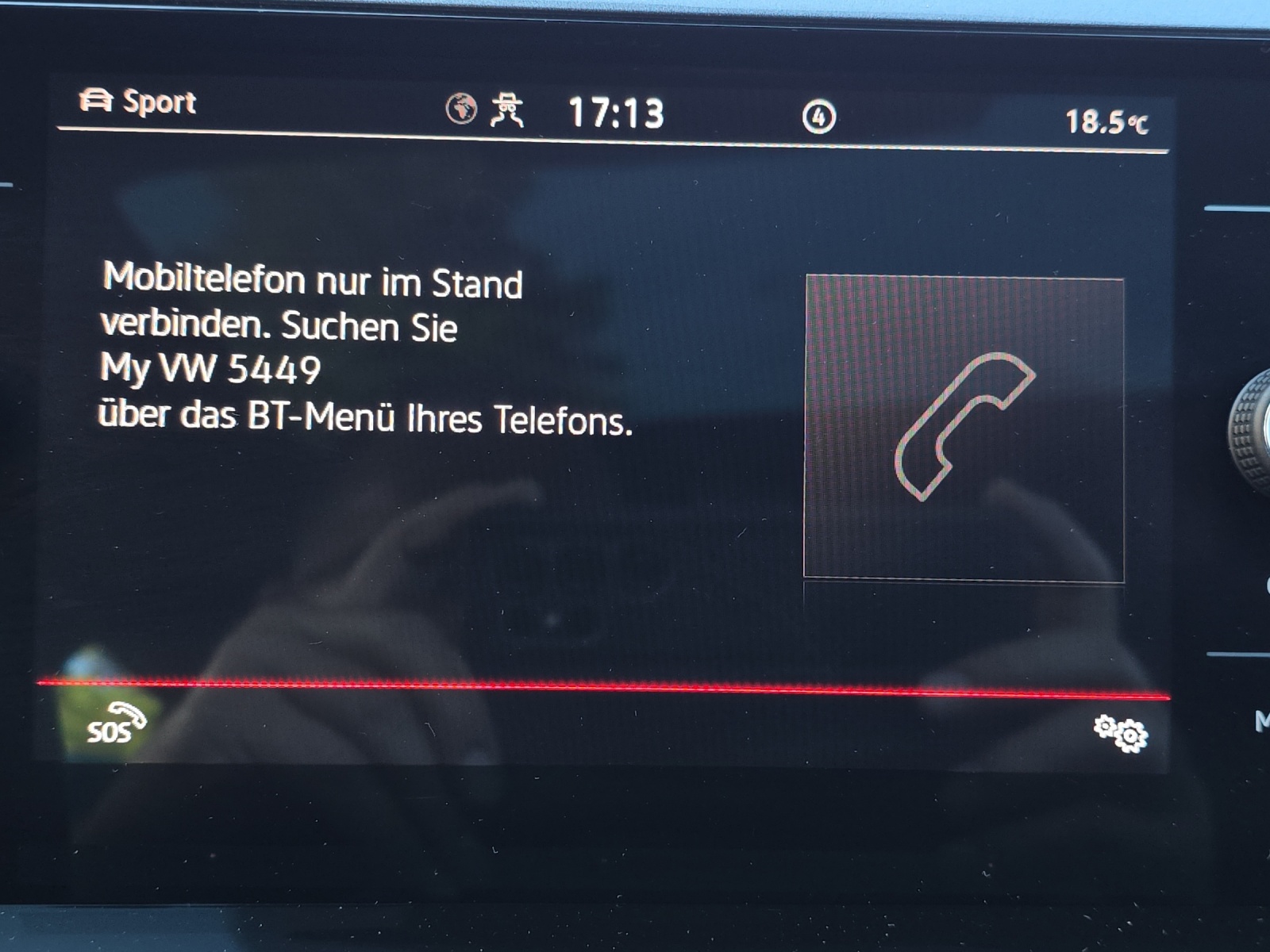 VW Polo 2.0 TSI GTI DSG mit Panoramadach, Rückfahrkamera, ACC, Navi, BeatsAudio, usw.-image-24