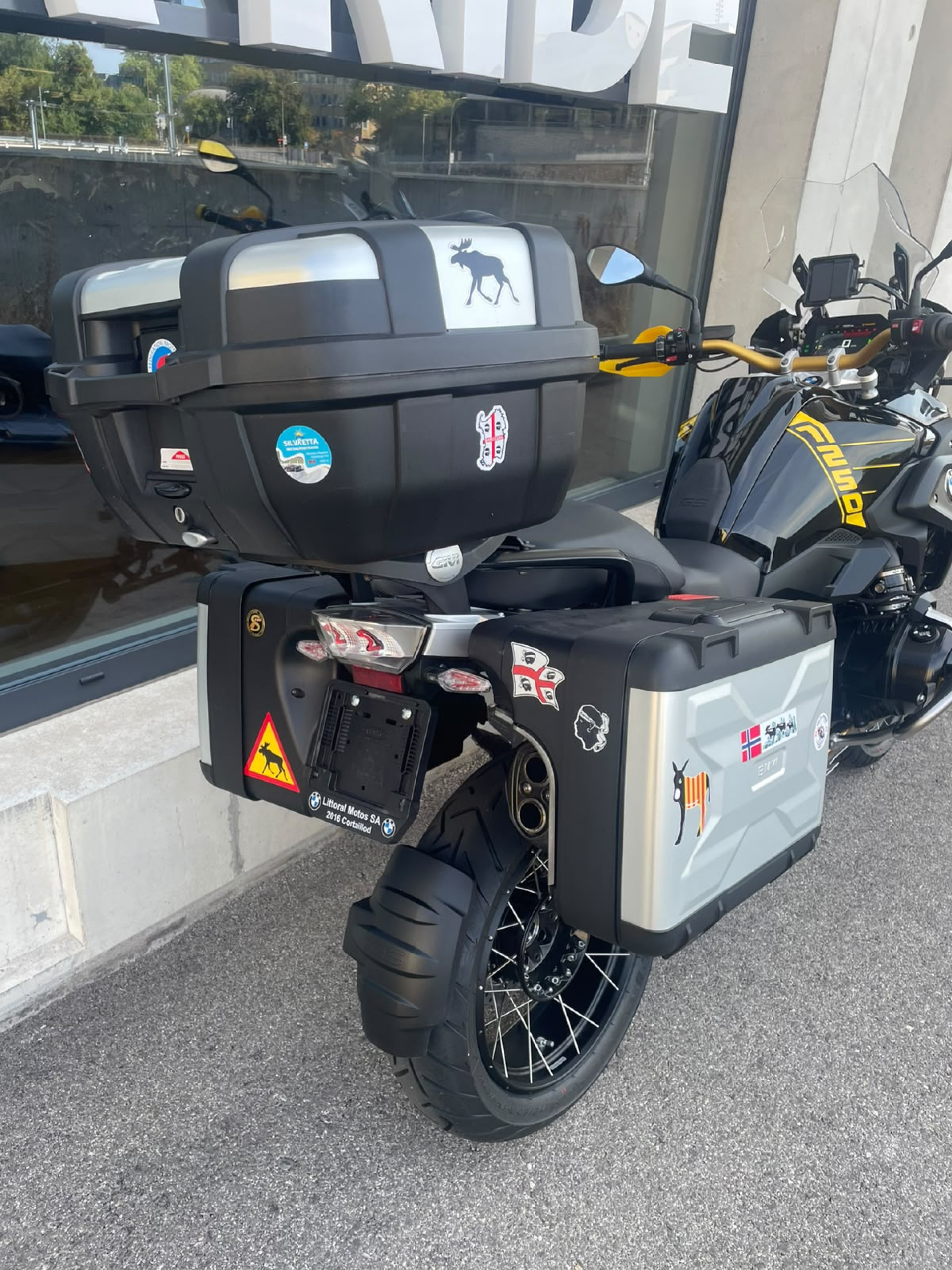 BMW R 1250 GS Edition 40 Years GS-image-4