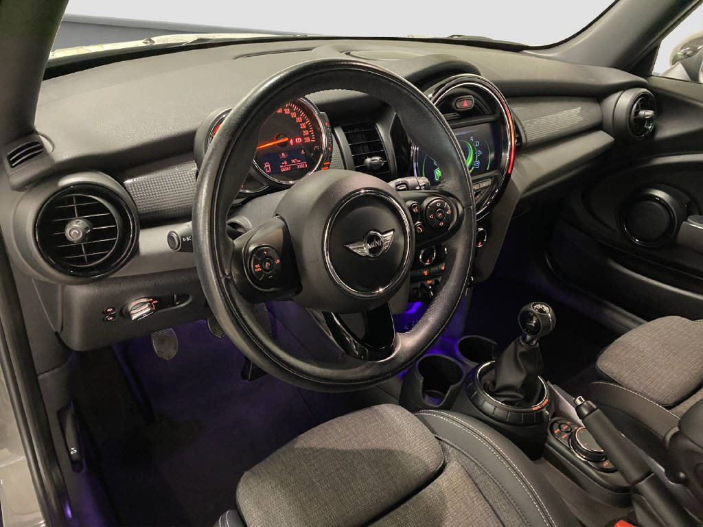MINI Mini F56 1.5i Cooper-image-10