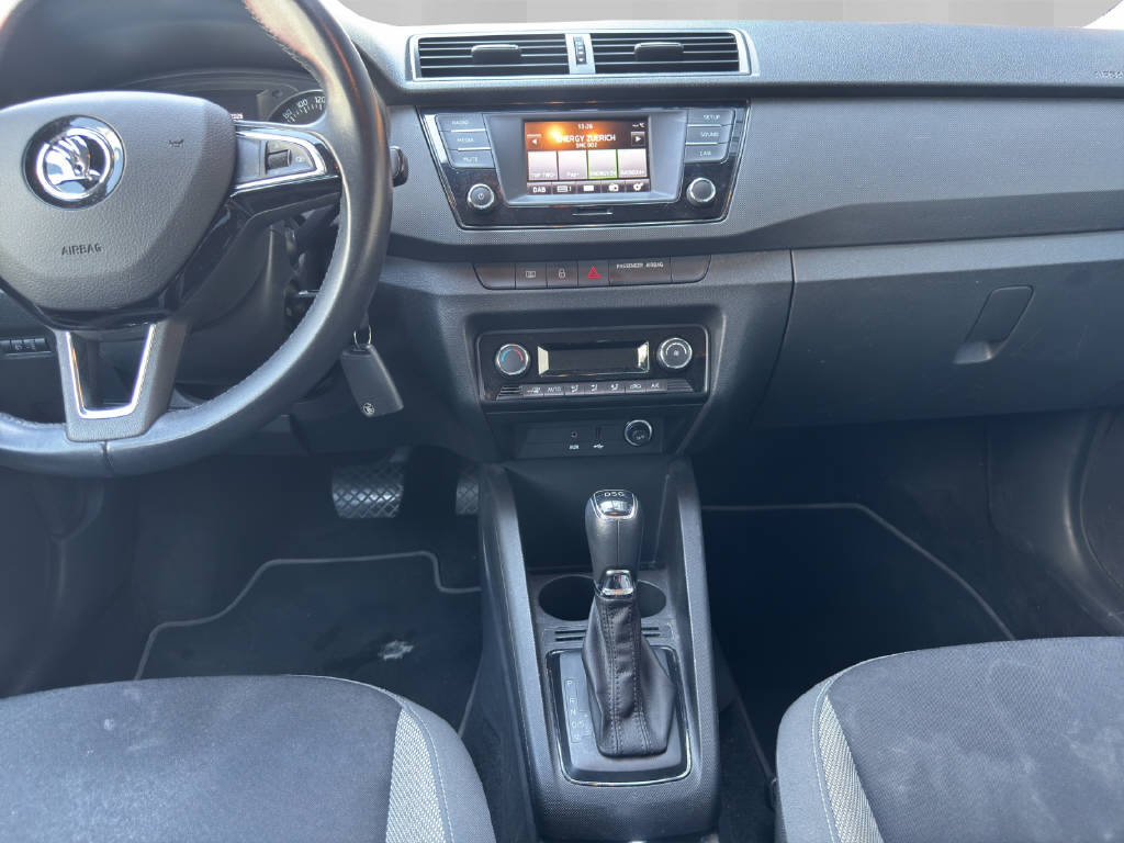 SKODA Fabia Combi 1.2 TSI Ambition DSG-image-9