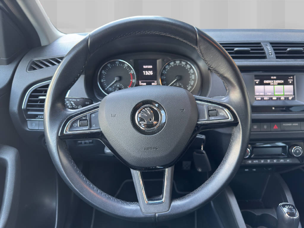 SKODA Fabia Combi 1.2 TSI Ambition DSG-image-13