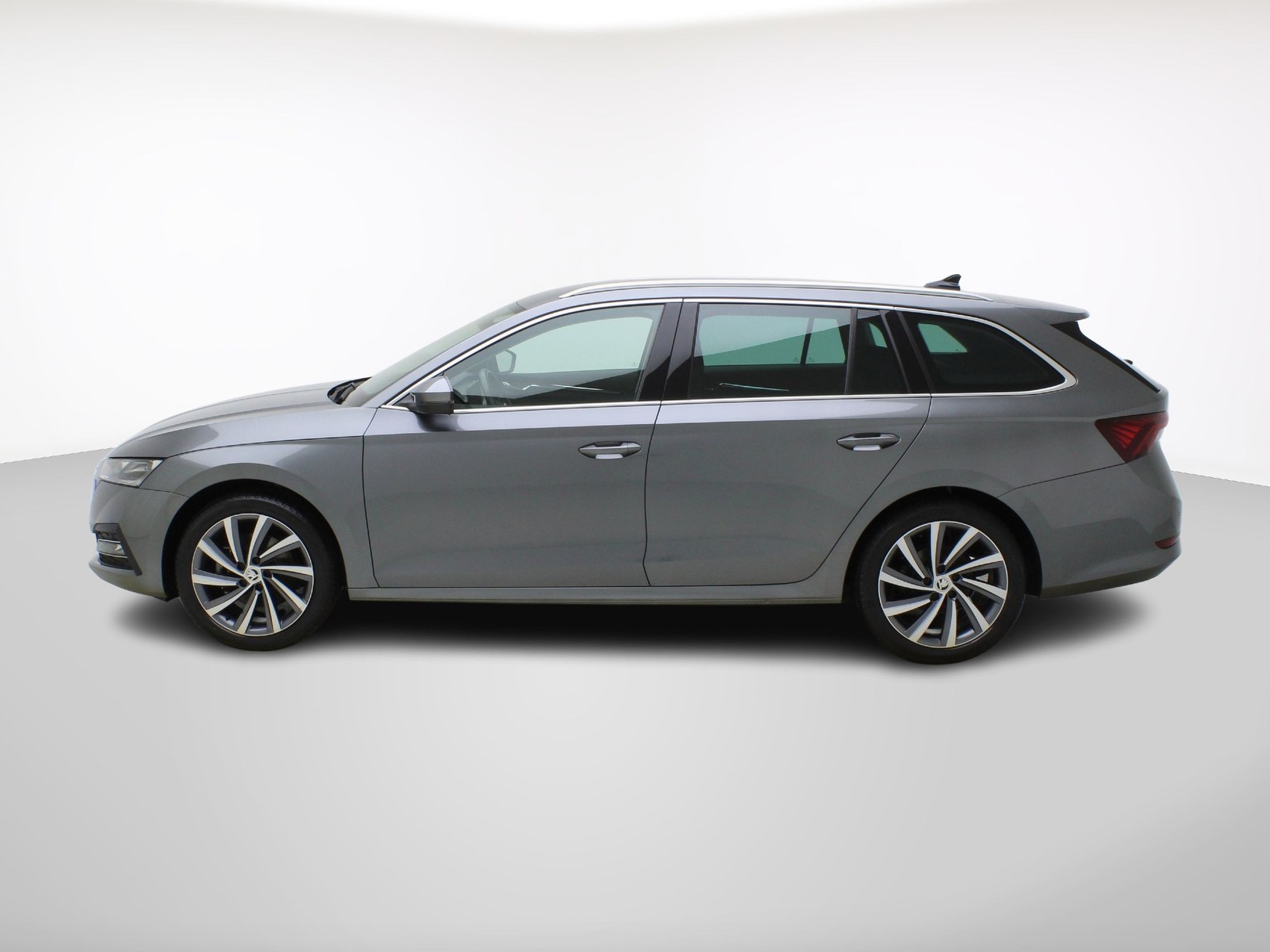 SKODA Octavia 2.0 TSI DSG Style 4x4-showroom-element-2