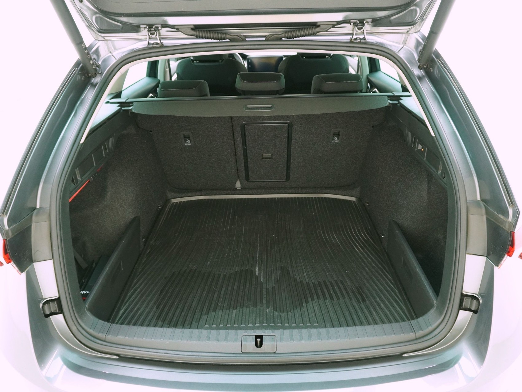 SKODA Octavia 2.0 TSI DSG Style 4x4-image-11