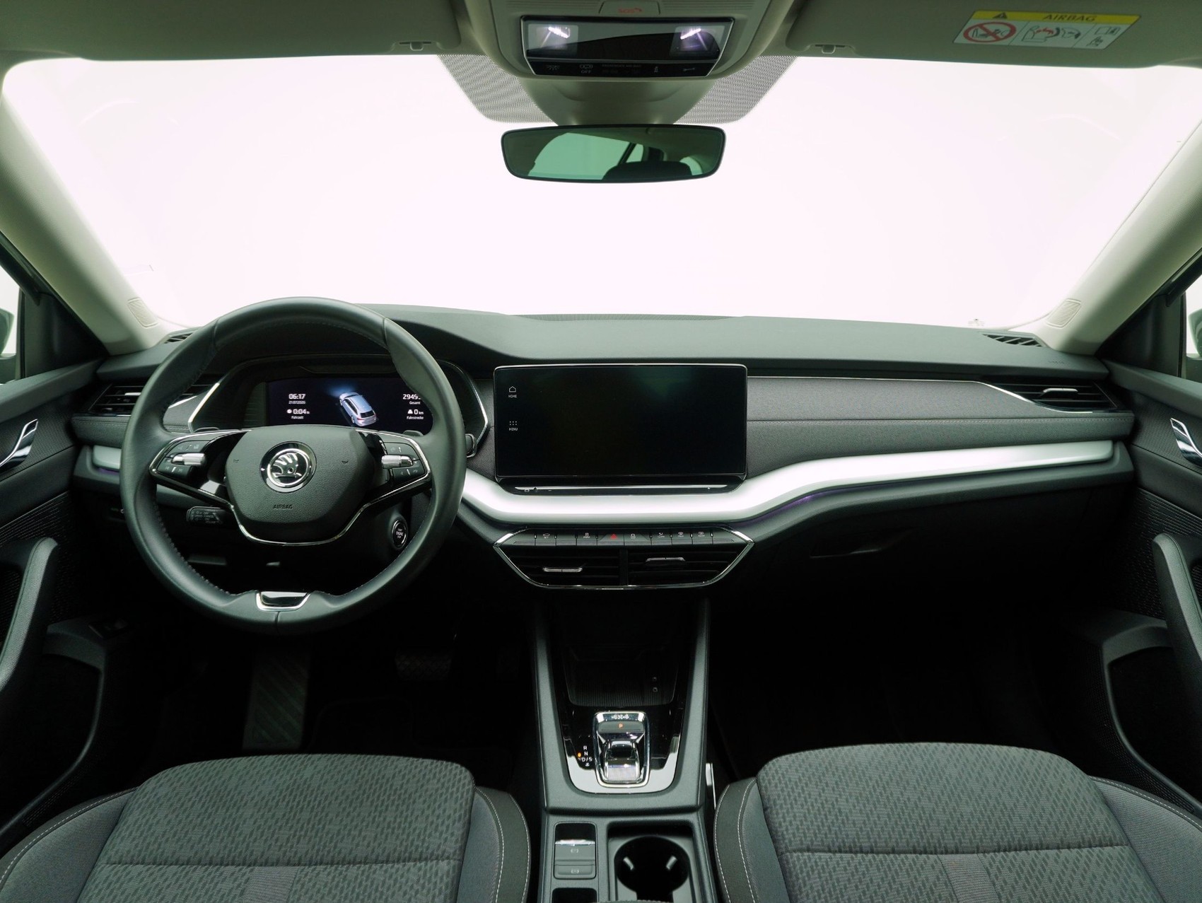 SKODA Octavia 2.0 TSI DSG Style 4x4-image-12