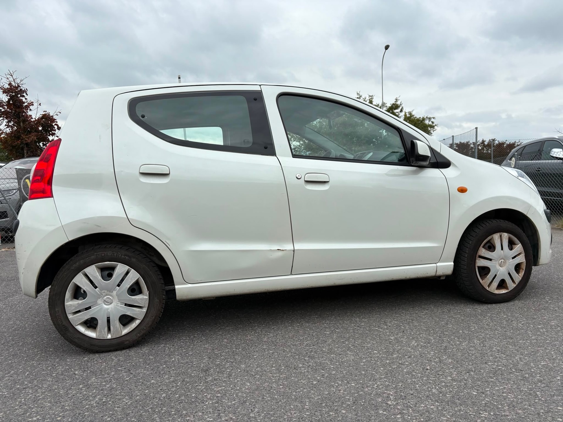 NISSAN Pixo 1.0 more-image-3
