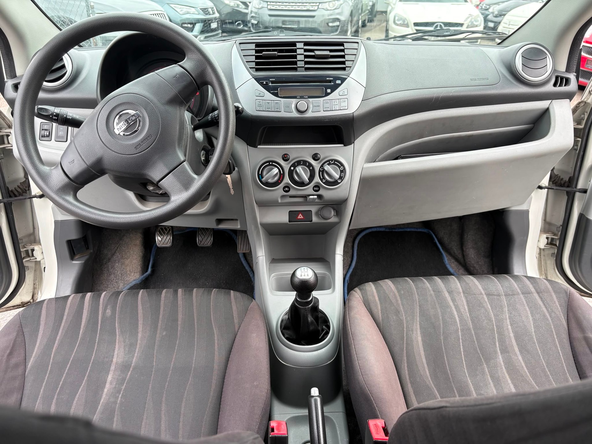 NISSAN Pixo 1.0 more-image-6