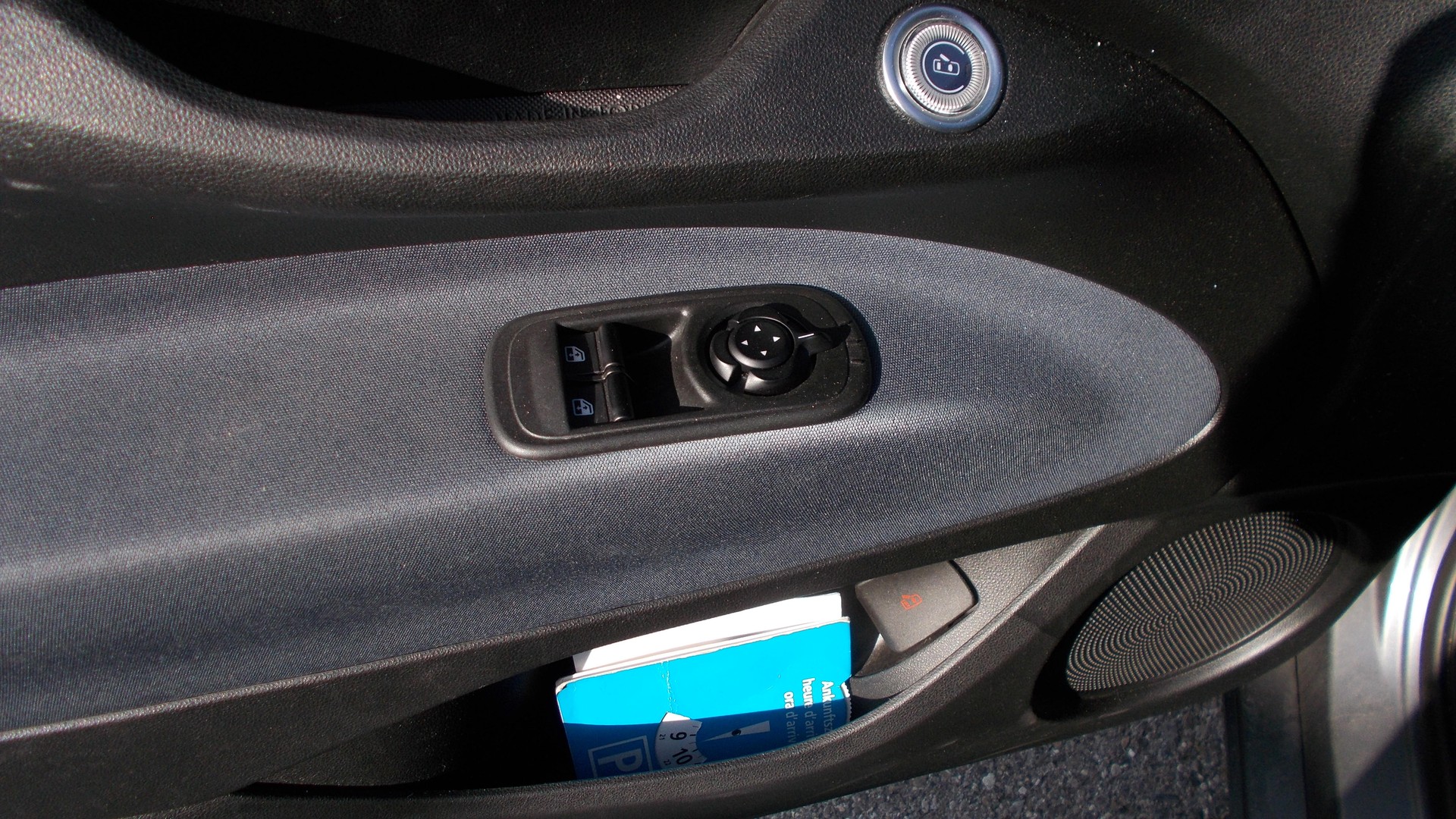 FIAT 500 electric 87 kW Icon-image-6
