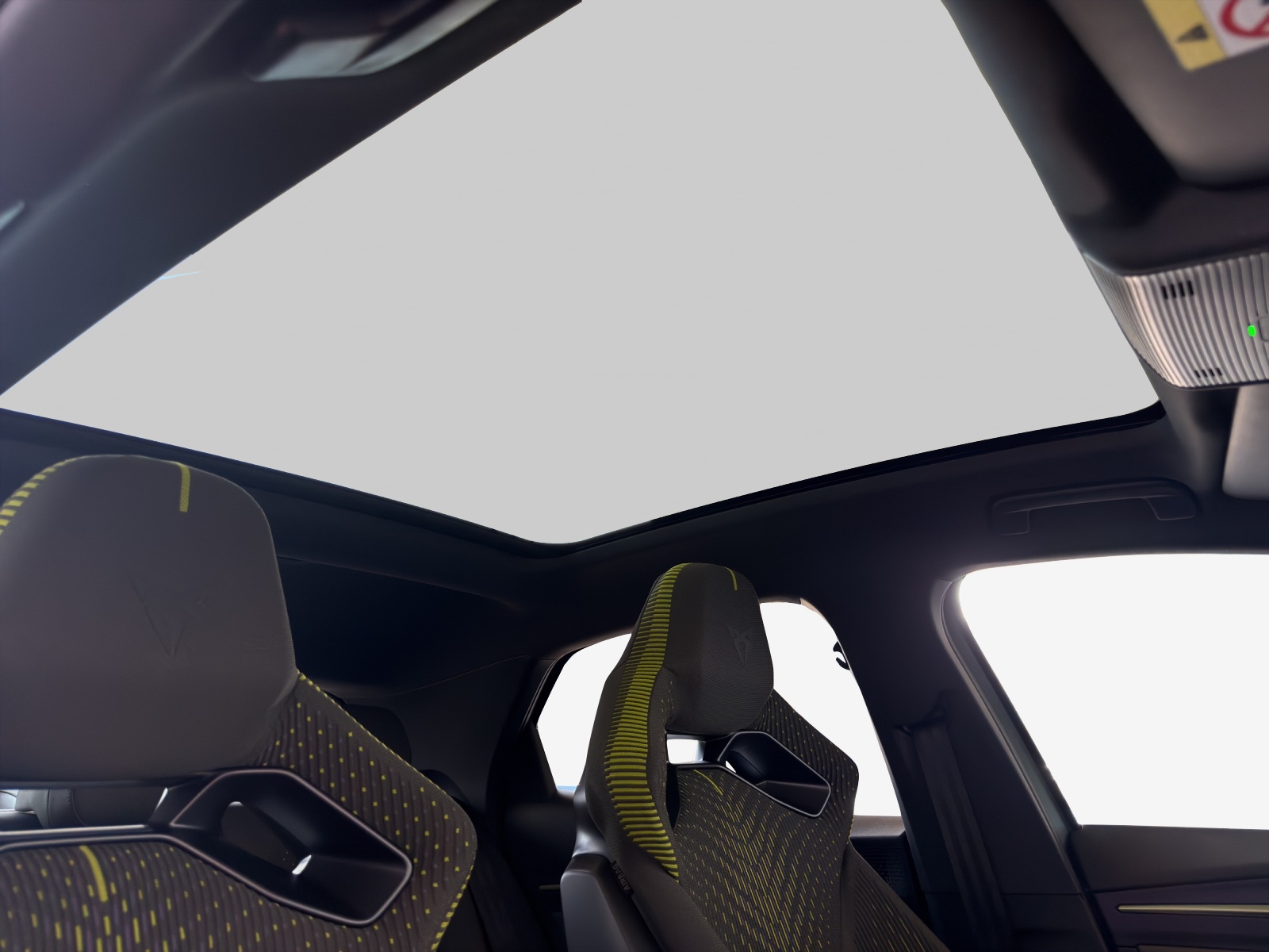 CUPRA Raval 52 kWh VZ Extreme Launch Edition-image-14