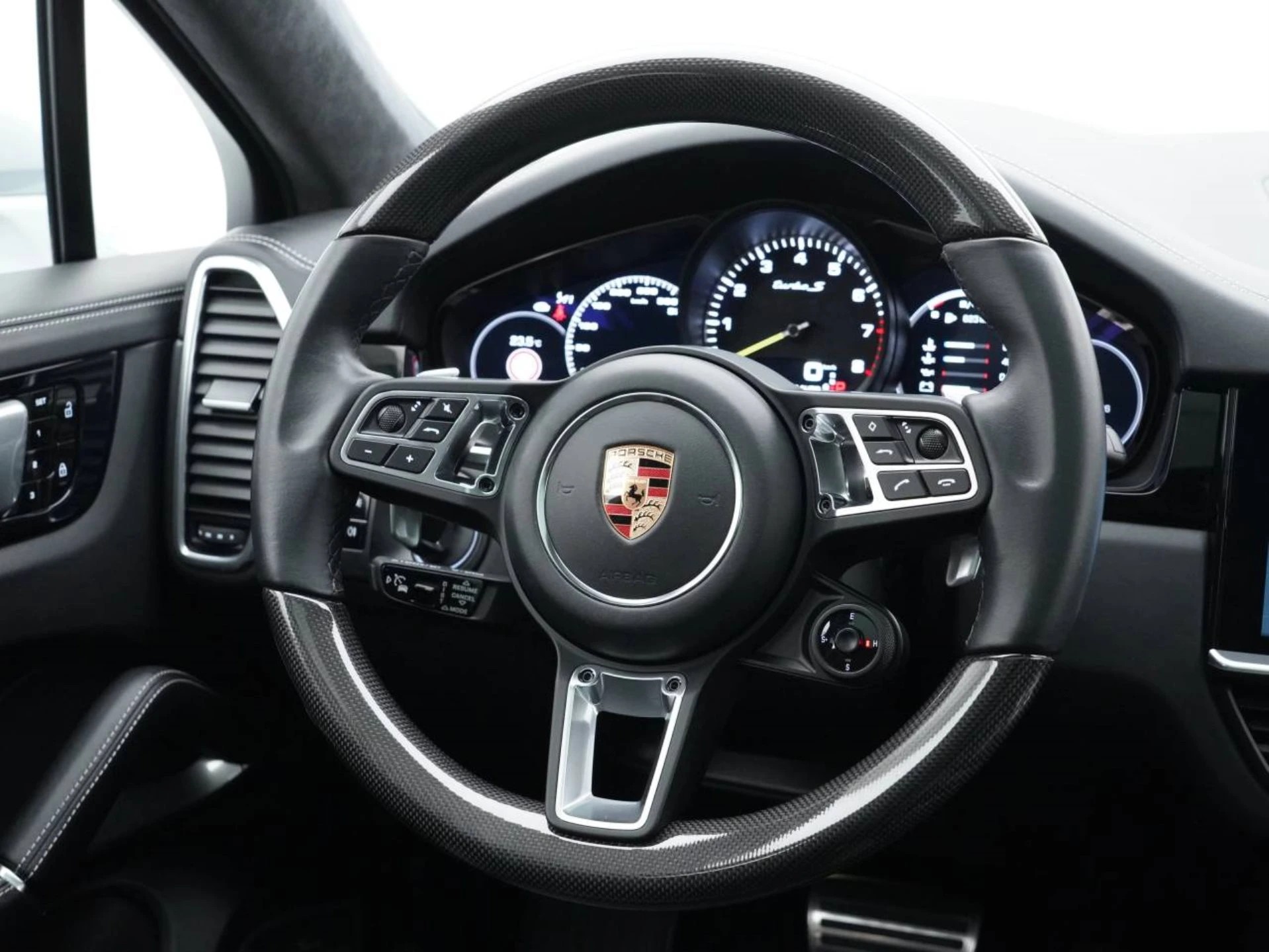 PORSCHE Turbo S E-Hybrid Coupé (neue Hochvolt-Batterie 11/25)-image-2