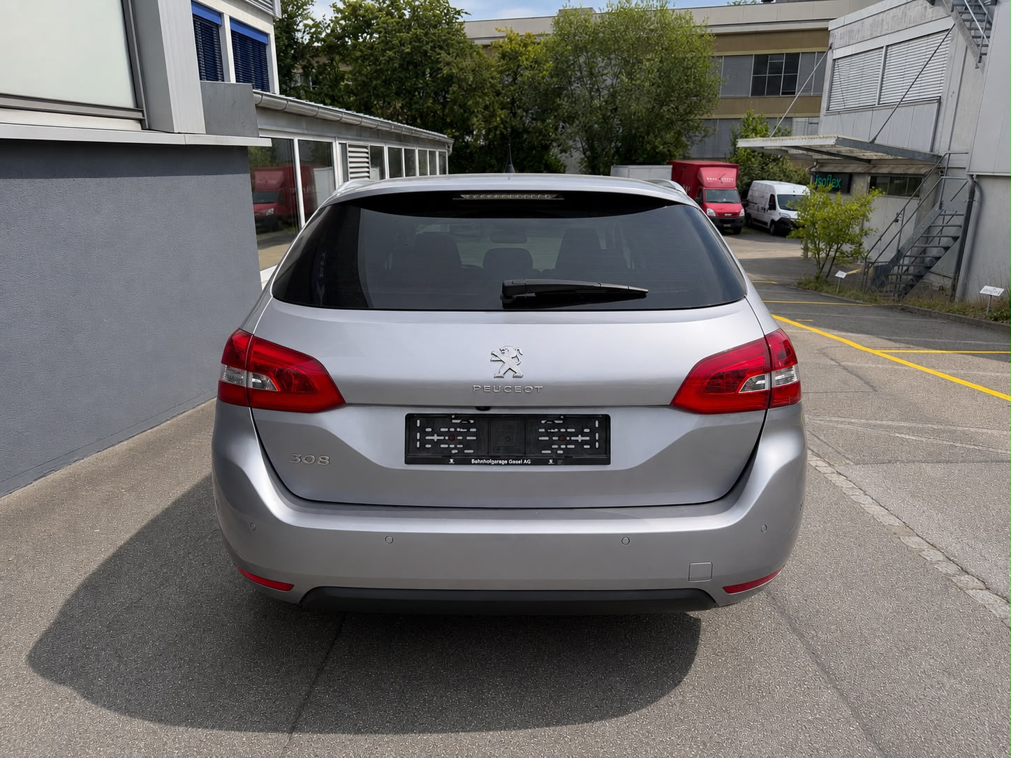 PEUGEOT 308 SW 1.2 THP Féline Automatic-image-6
