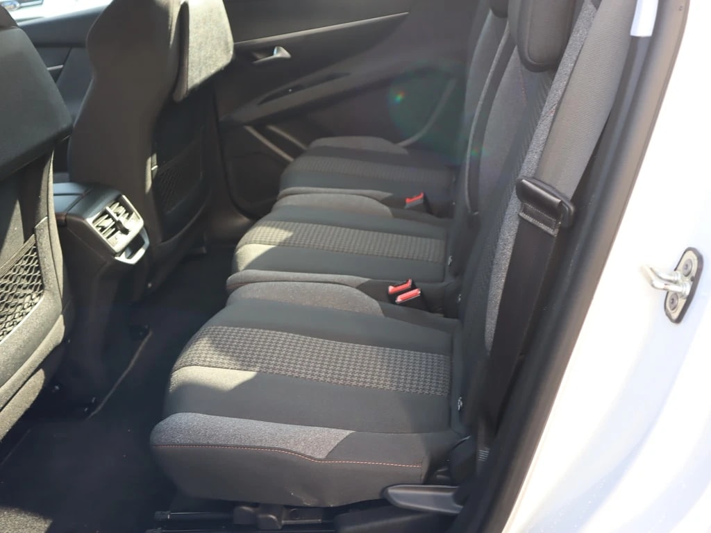 PEUGEOT 5008 1.5 BlueHDi Business Line EAT ** G.Navigation ** 5-Plätzer ** Ab MFK & Service **-image-10