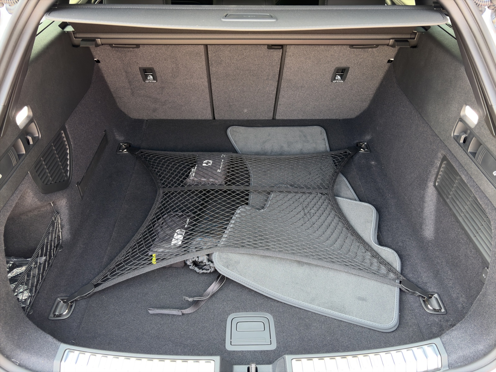 AUDI A5 Avant TFSI quattro 150 kW S tronic-image-12