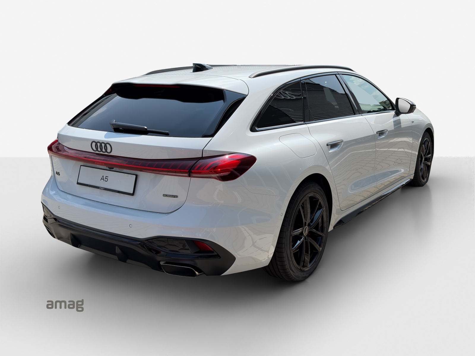 AUDI A5 Avant TFSI quattro 150 kW S tronic-image-4