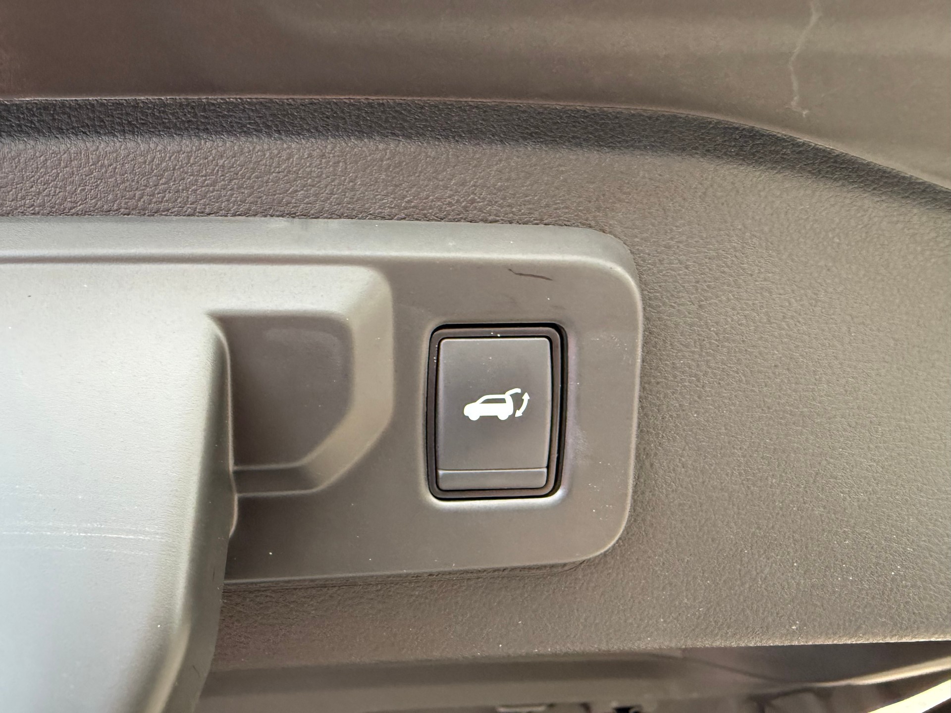 RENAULT Espace 1.2 E-Tech 200 Esprit Alpine 7-Sitze-image-15