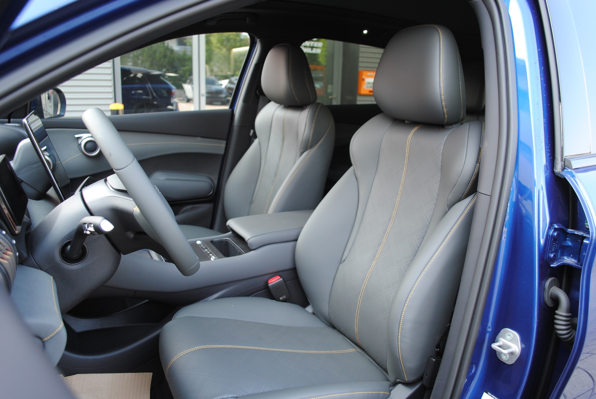 BYD Atto 3 EVO 74.8 kWh Excellence AWD-image-10