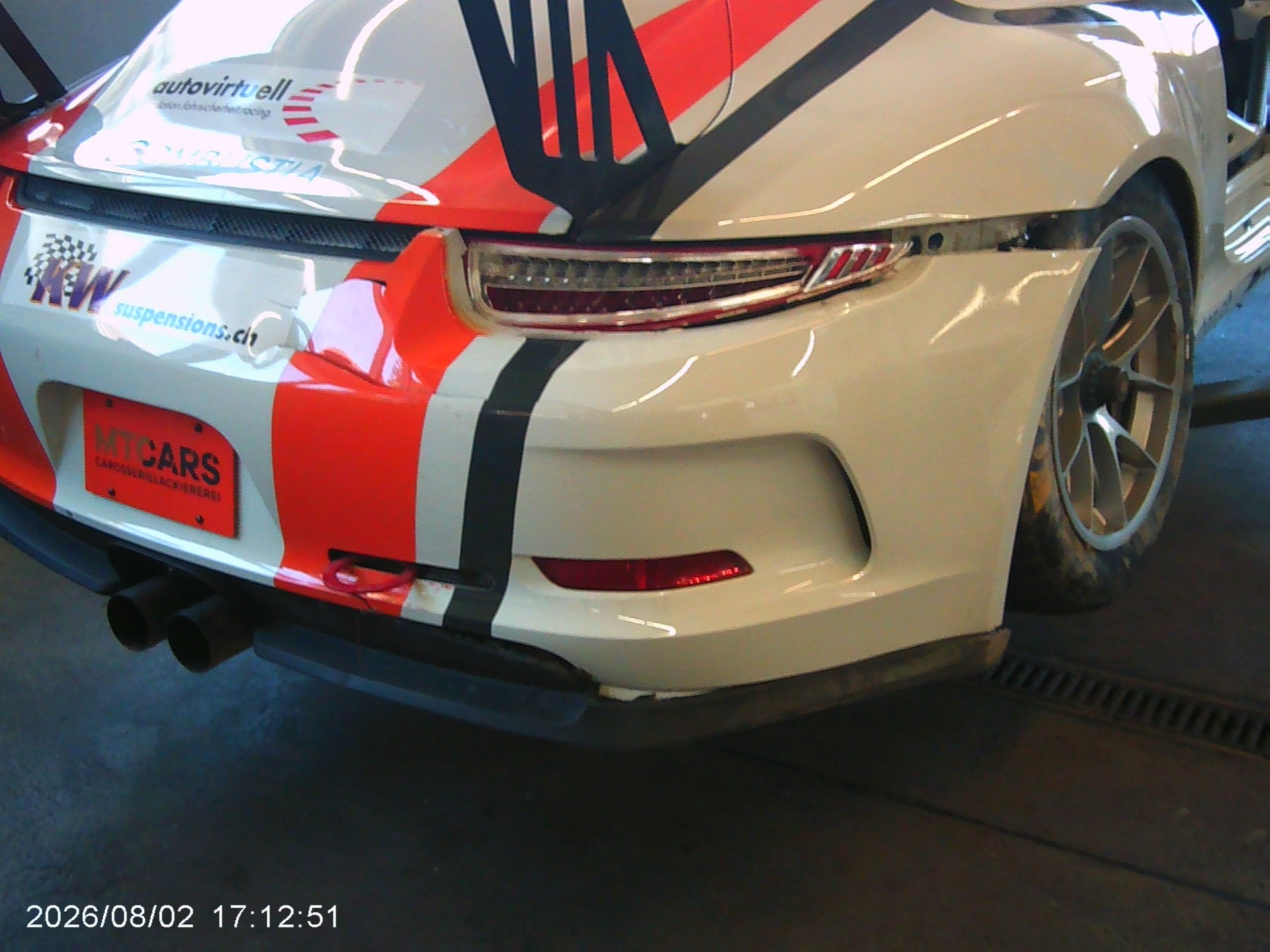 PORSCHE-image-1