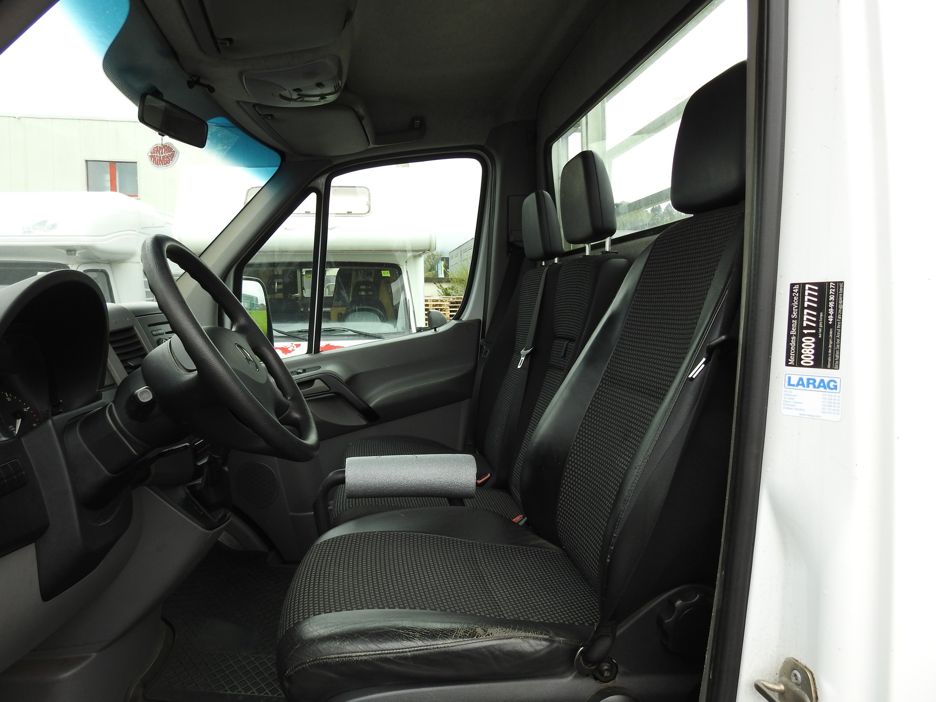 MERCEDES-BENZ Sprinter 315 CDI Standard-image-10