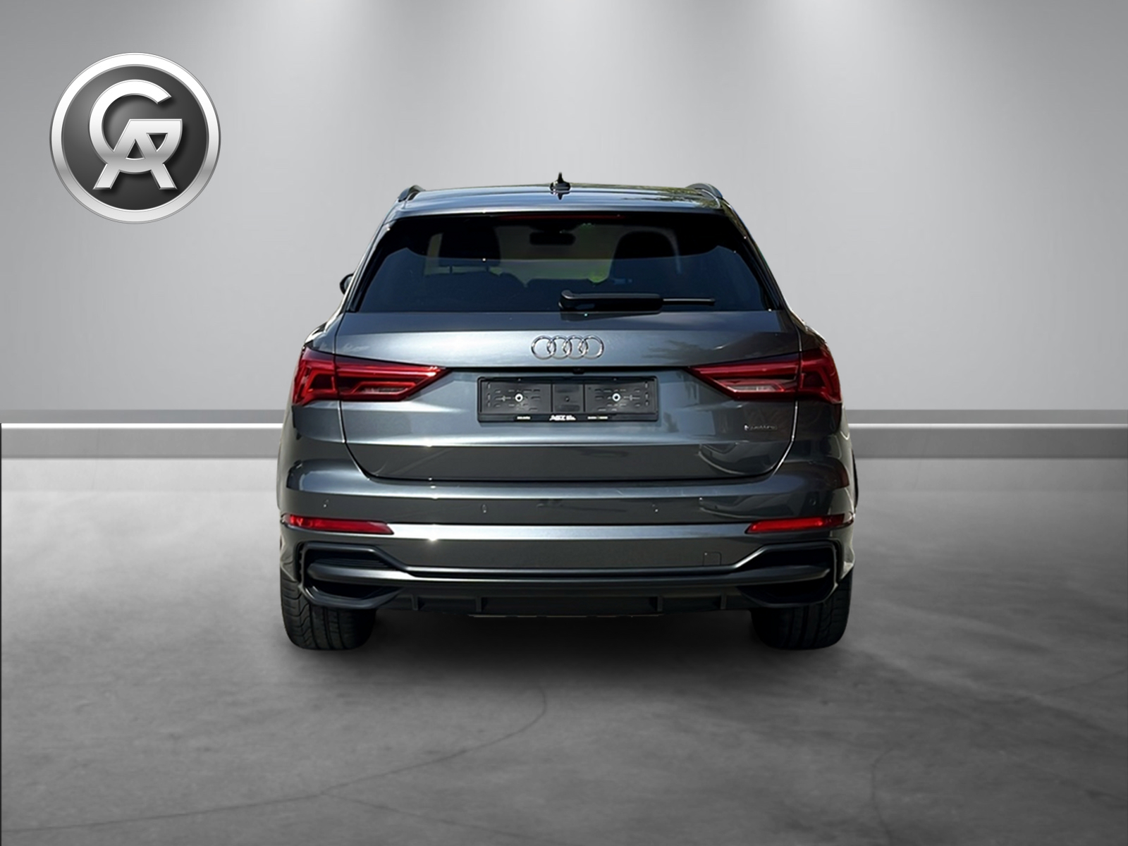 AUDI Q3 45 TFSI S line quattro S-tronic-image-13