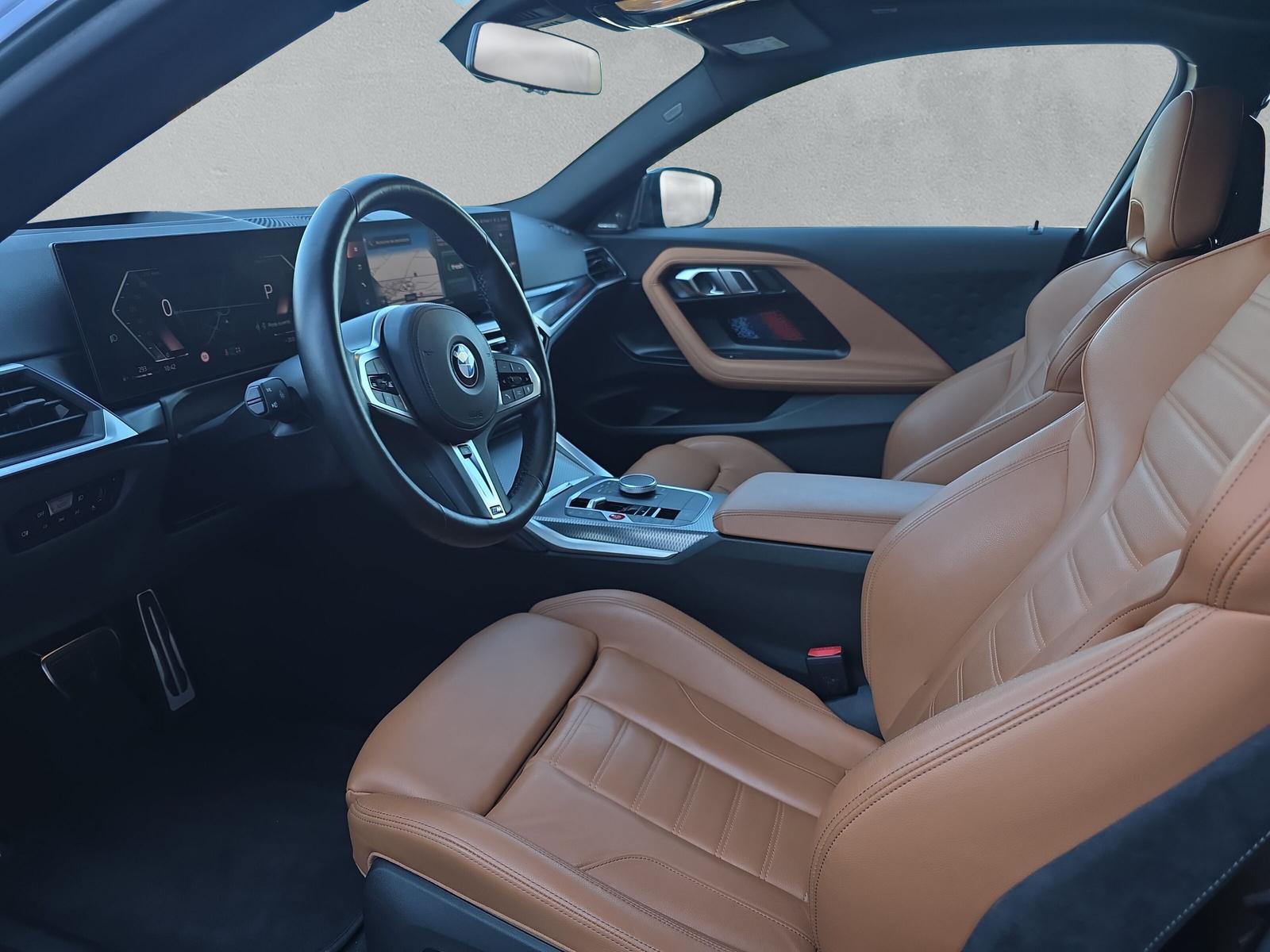 BMW M240i xDrive Coupé-image-11