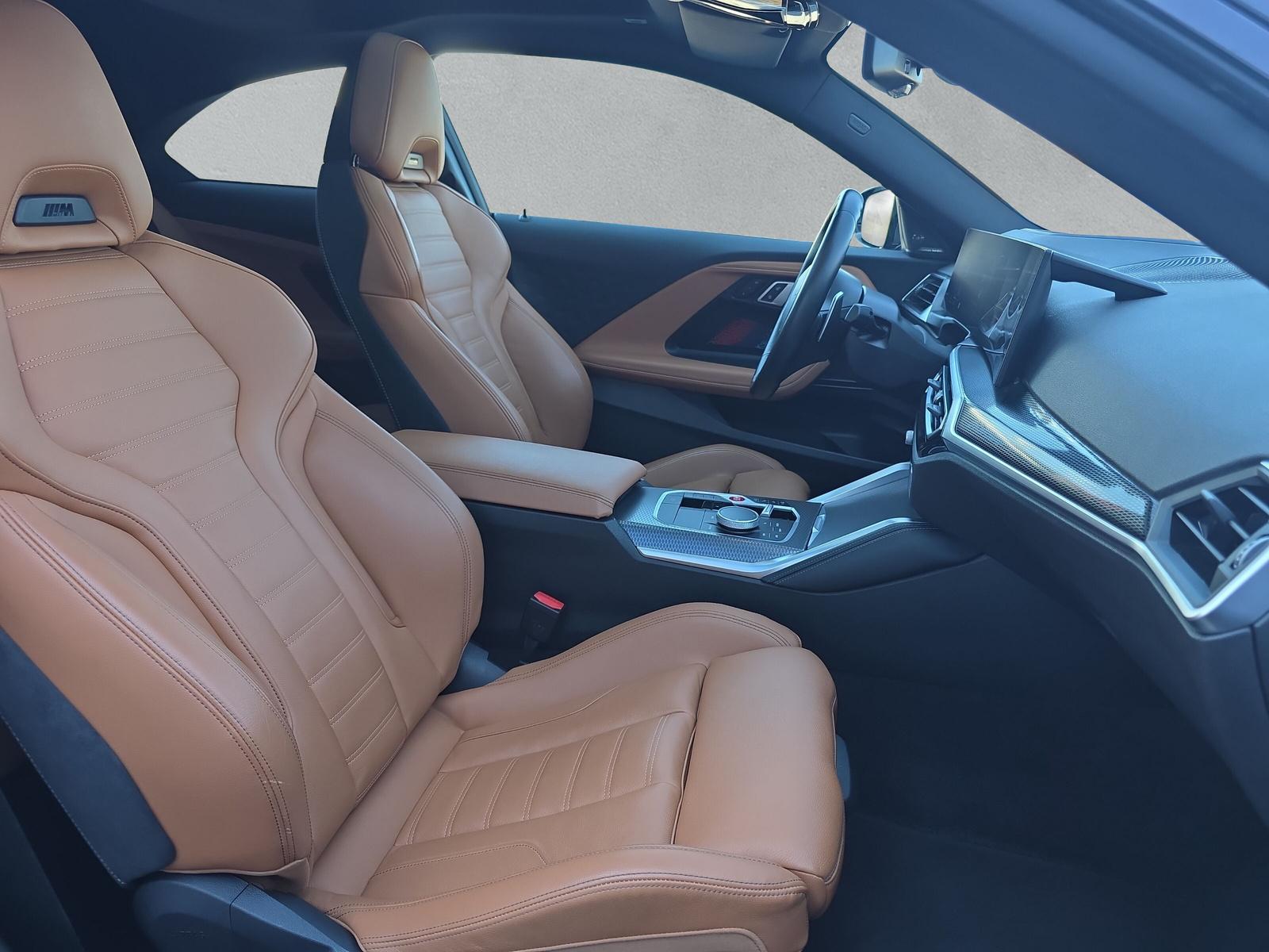 BMW M240i xDrive Coupé-image-12