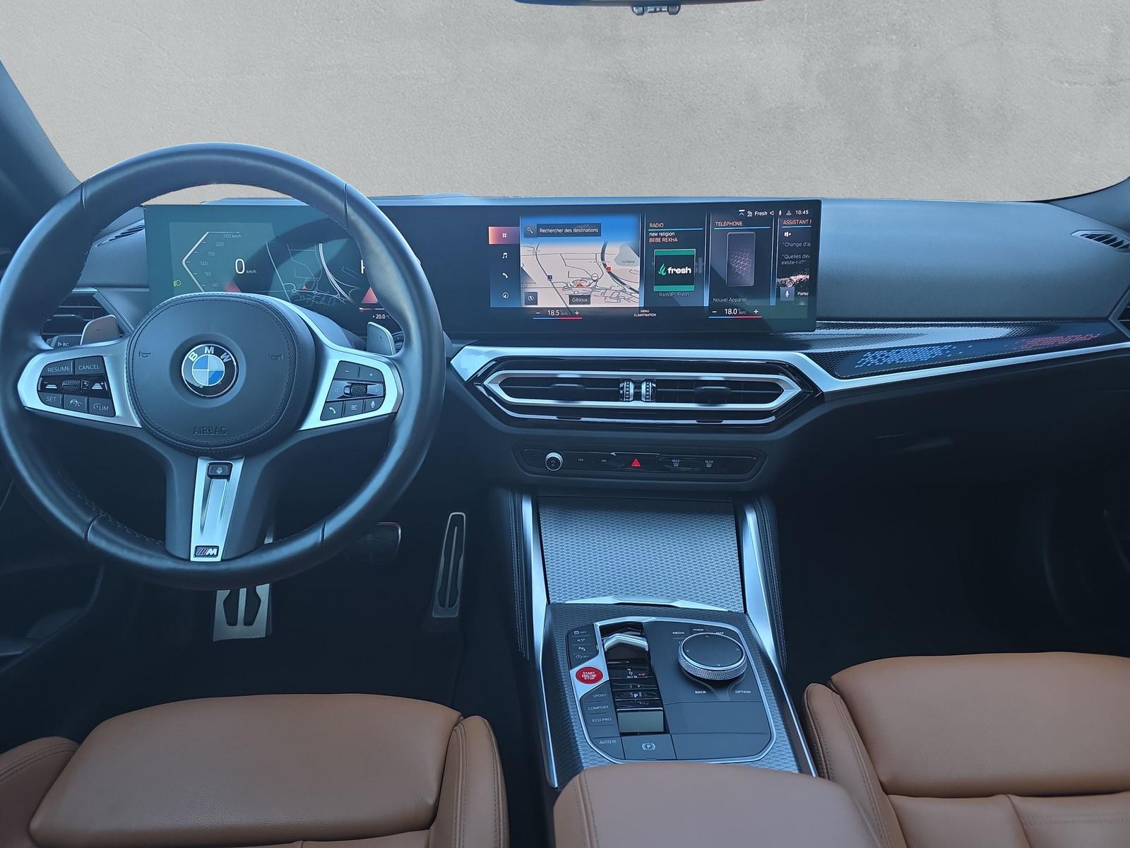BMW M240i xDrive Coupé-image-16