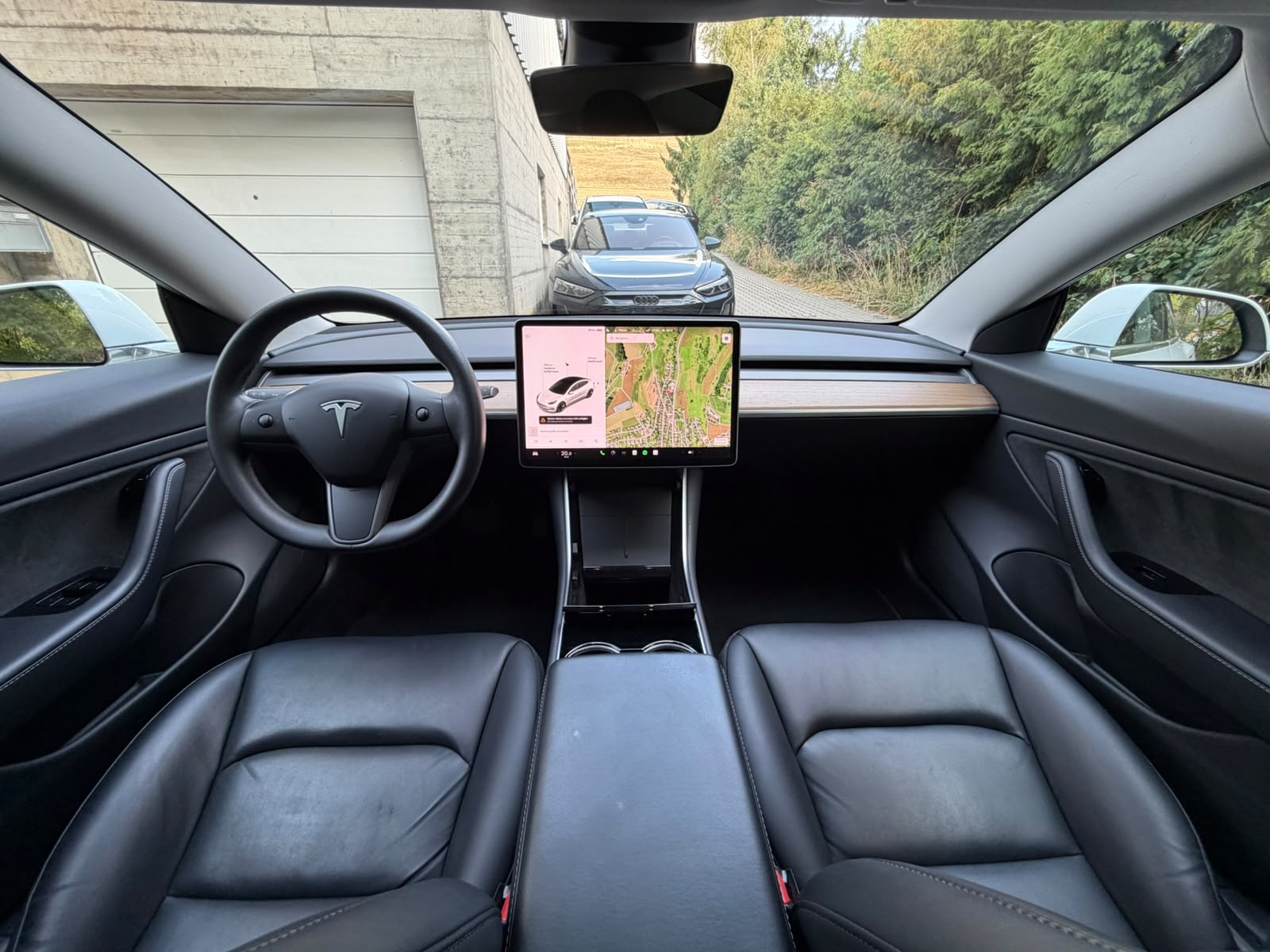 TESLA Model 3 Long Range Dual Motor AWD-image-17