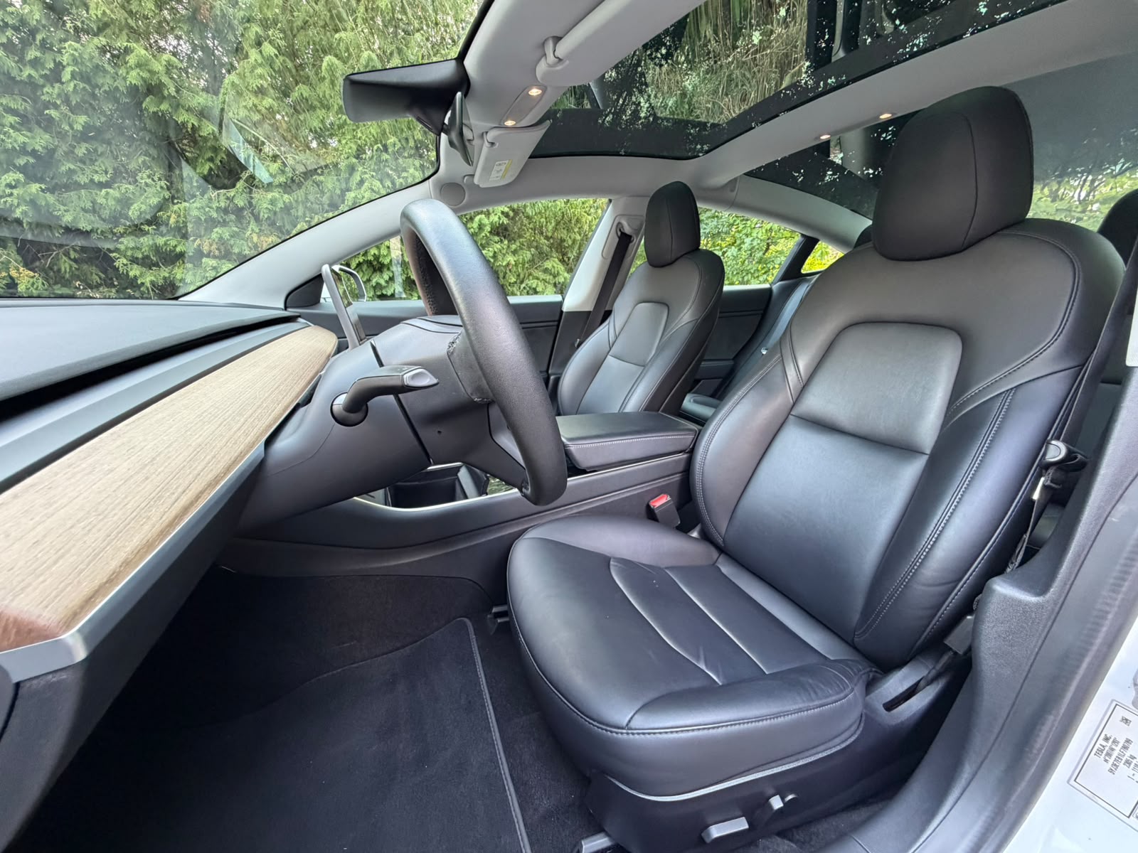 TESLA Model 3 Long Range Dual Motor AWD-image-11