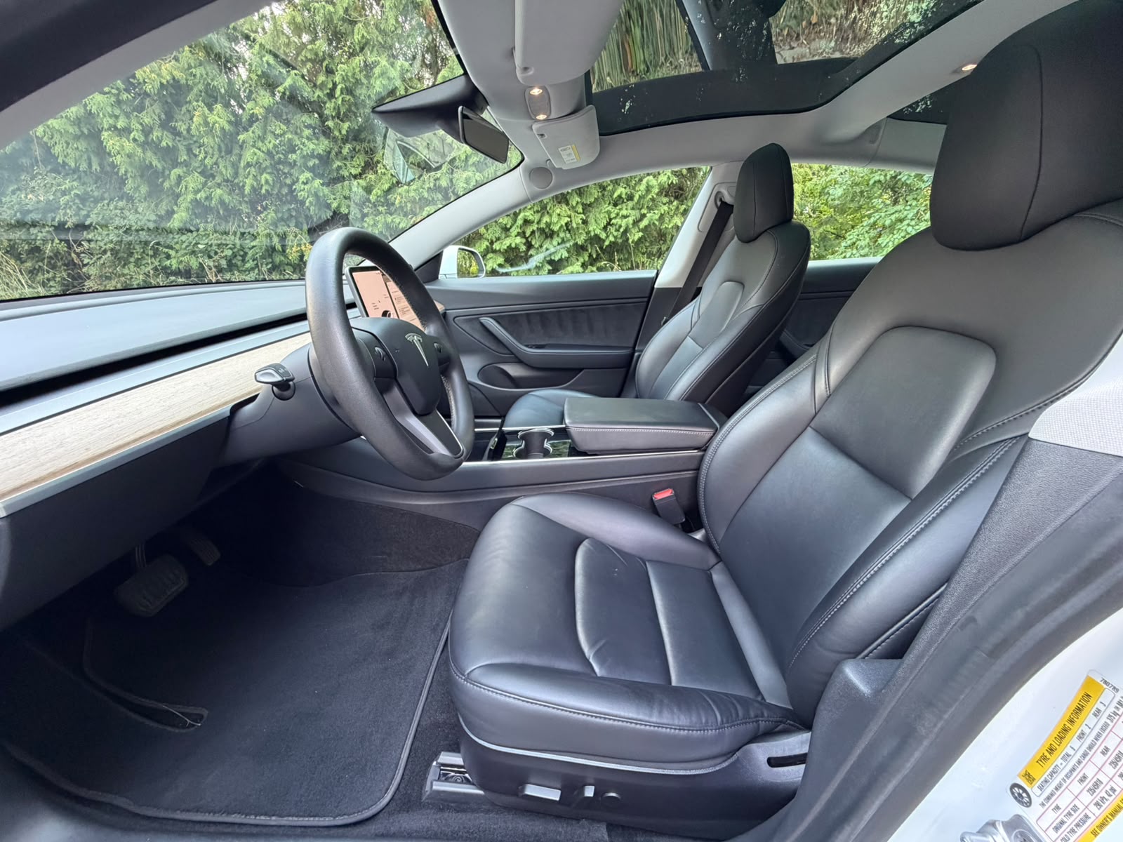 TESLA Model 3 Long Range Dual Motor AWD-image-9