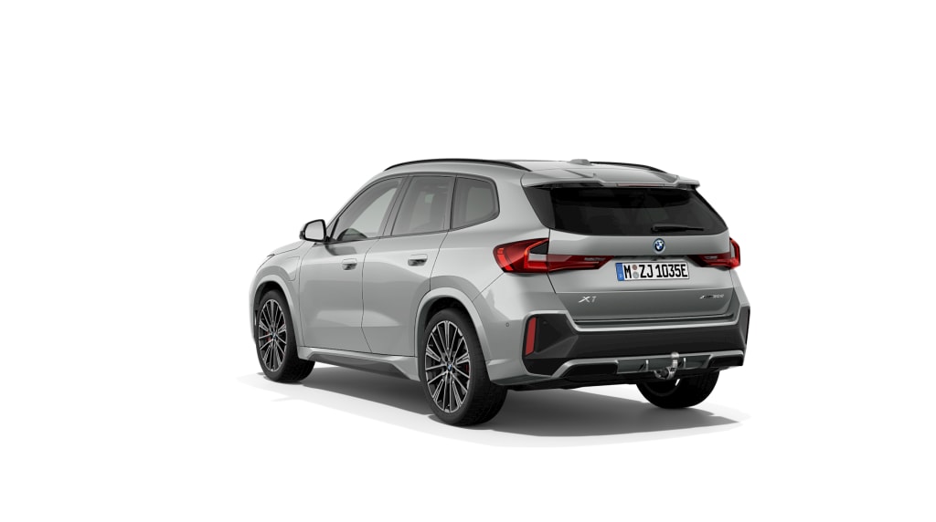BMW X1 30e xDrive M Sport Pro (CH) AHK ** Spacesilber métallisé ** SoH à 99% **-image-4