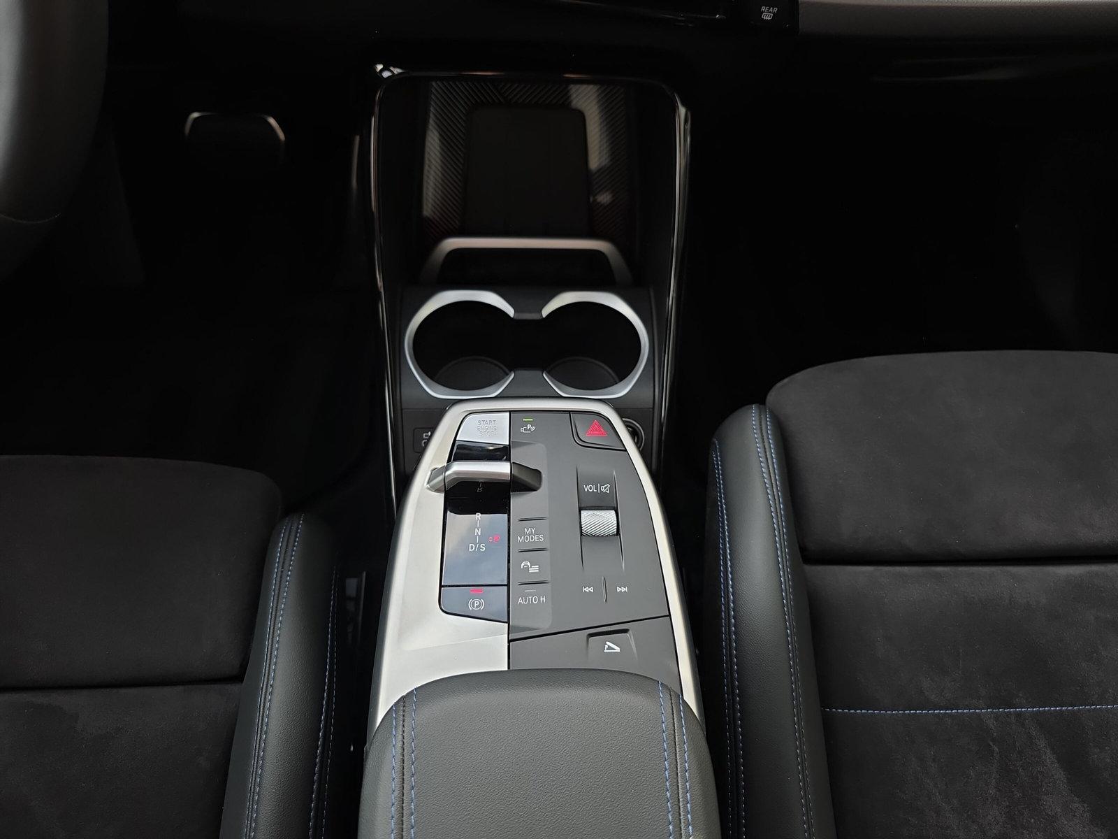 BMW X1 30e xDrive M Sport Pro (CH) AHK ** Spacesilber métallisé ** SoH à 99% **-image-27