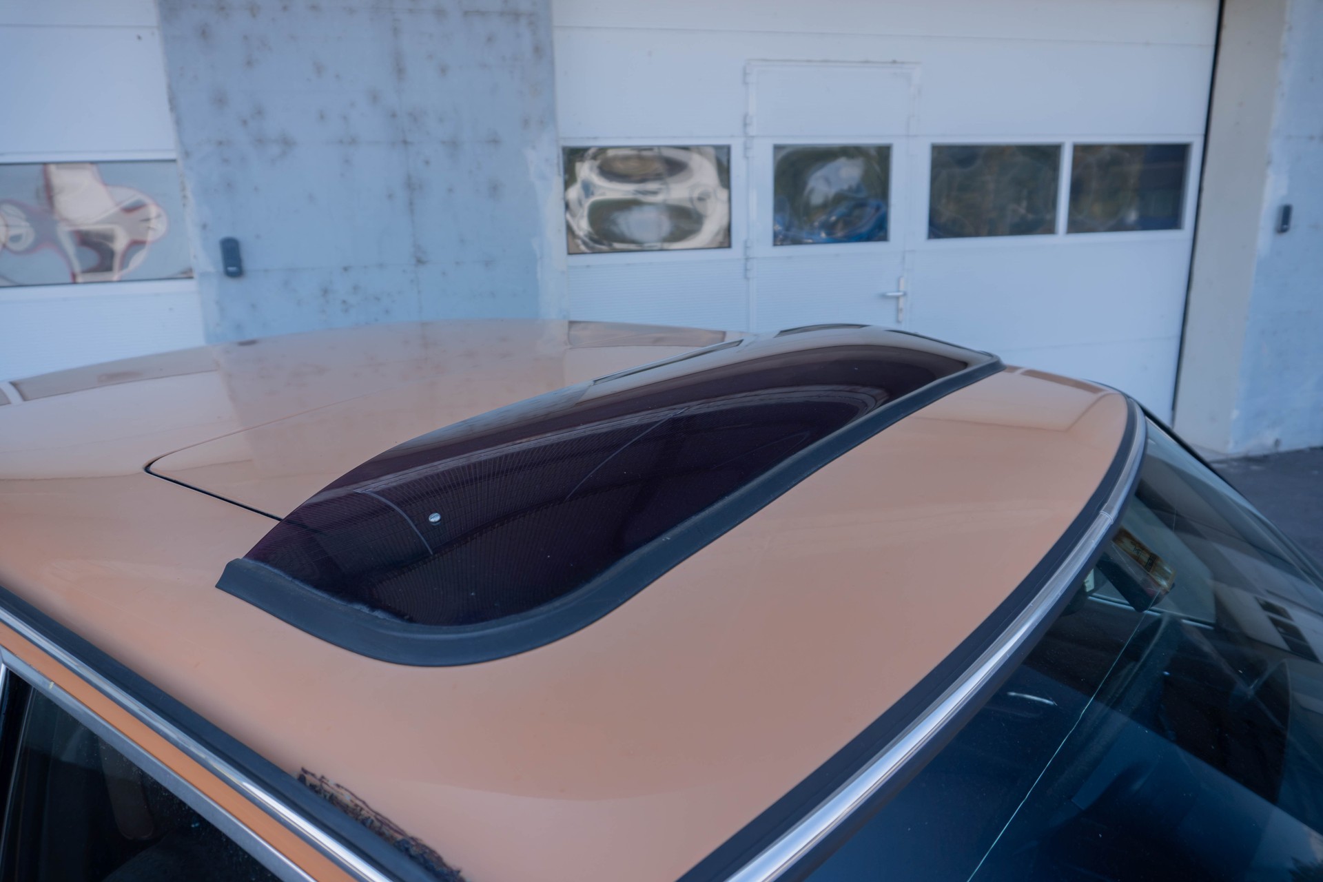 MERCEDES-BENZ 280 E Automatic-image-9