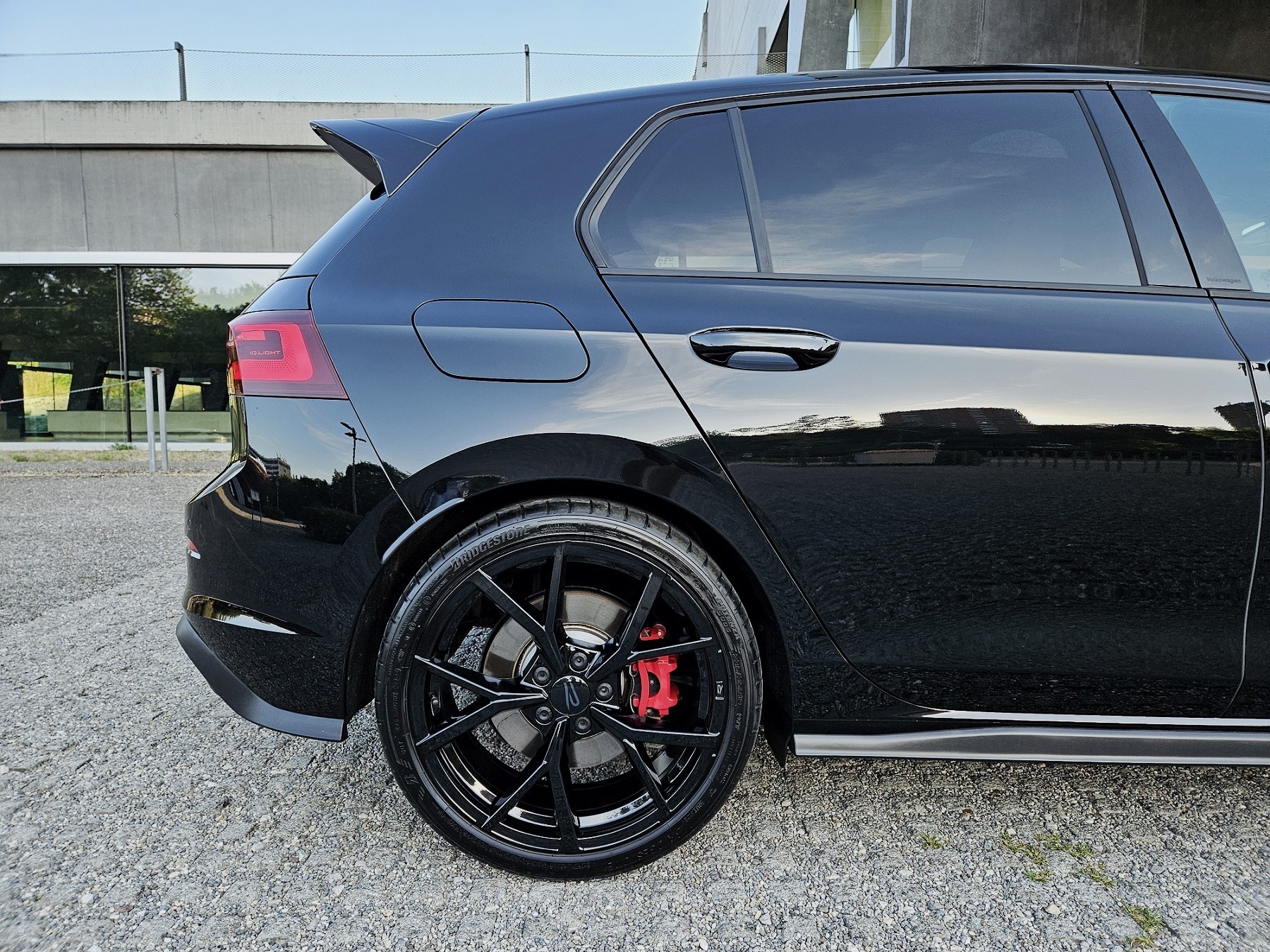 VW Golf 2.0 TSI GTI Clubsport DSG-image-9