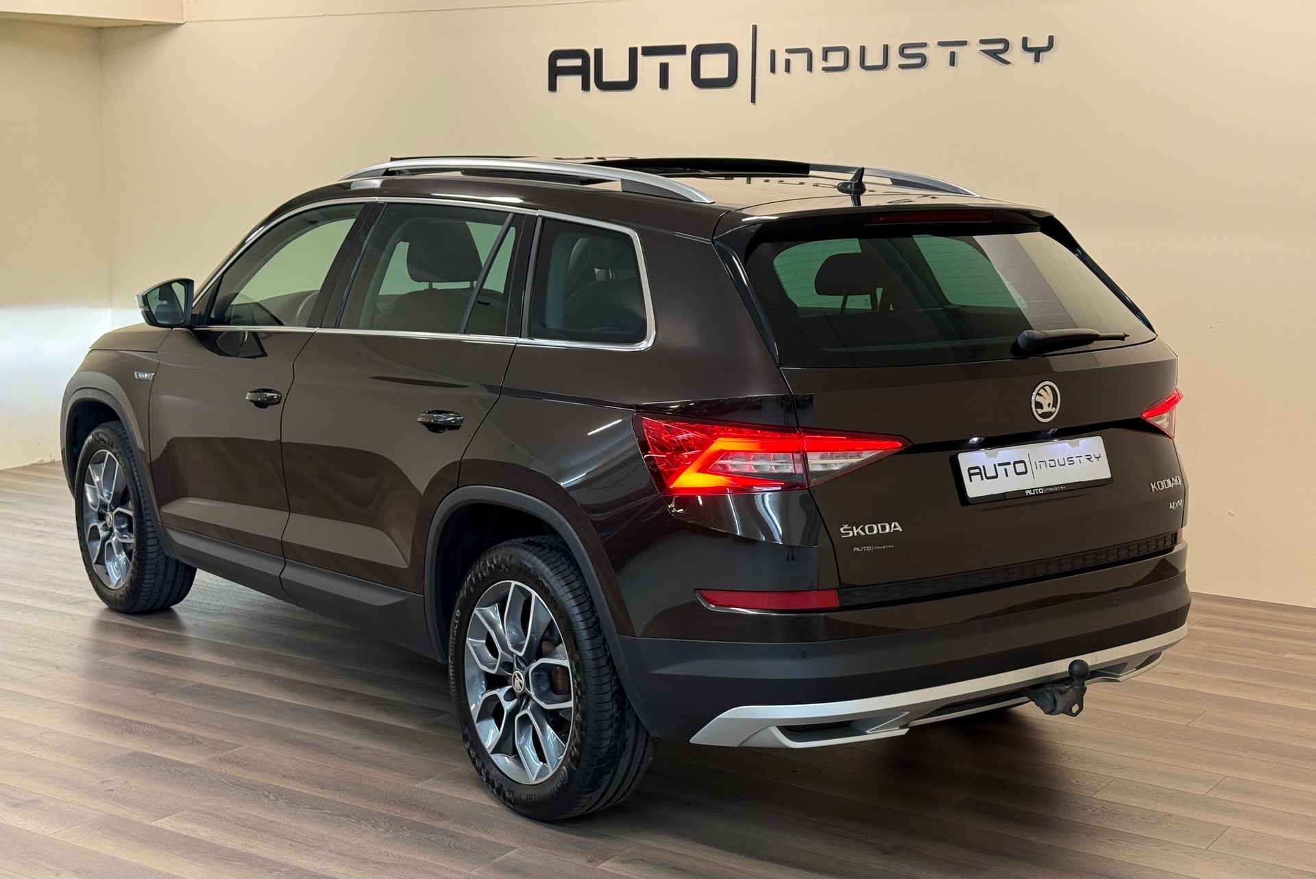 SKODA Kodiaq 2.0 TSI Scout DSG 4x4-image-9