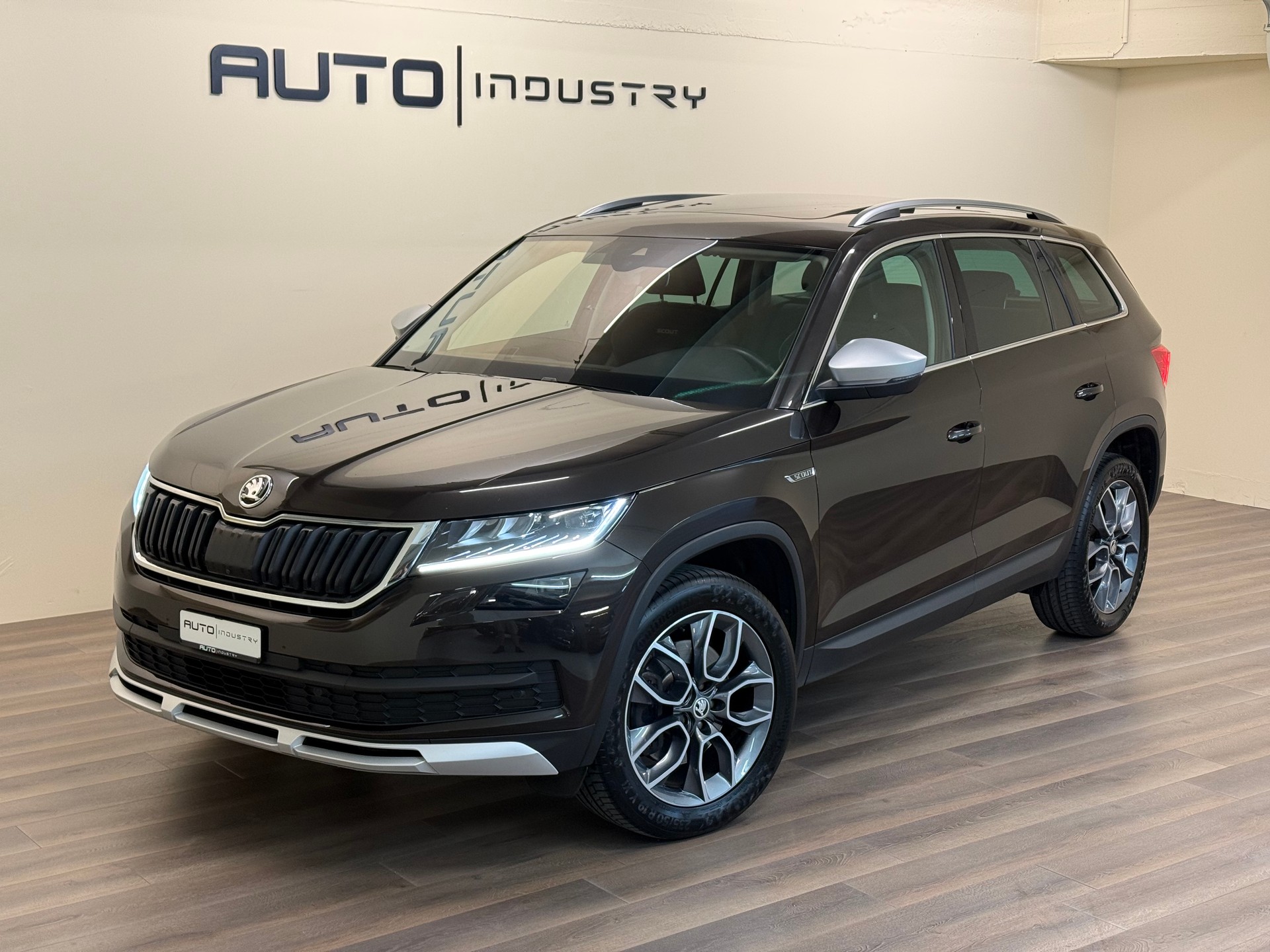 SKODA Kodiaq 2.0 TSI Scout DSG 4x4-image-0