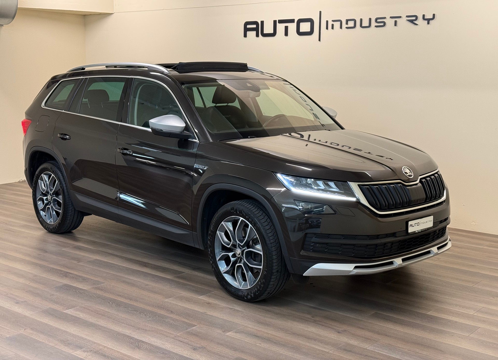 SKODA Kodiaq 2.0 TSI Scout DSG 4x4-image-4