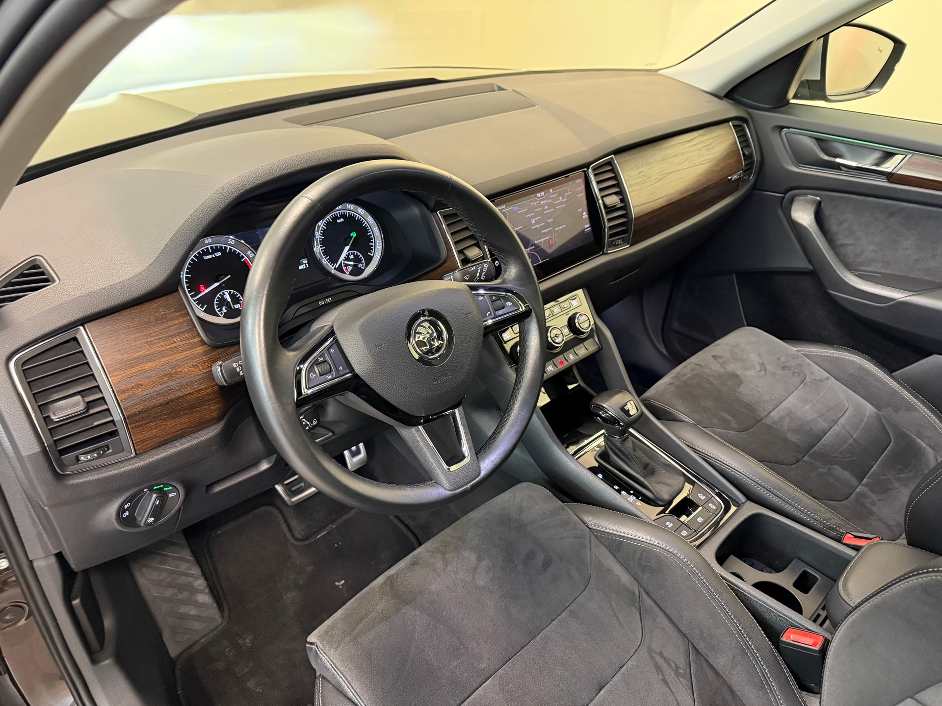 SKODA Kodiaq 2.0 TSI Scout DSG 4x4-image-13