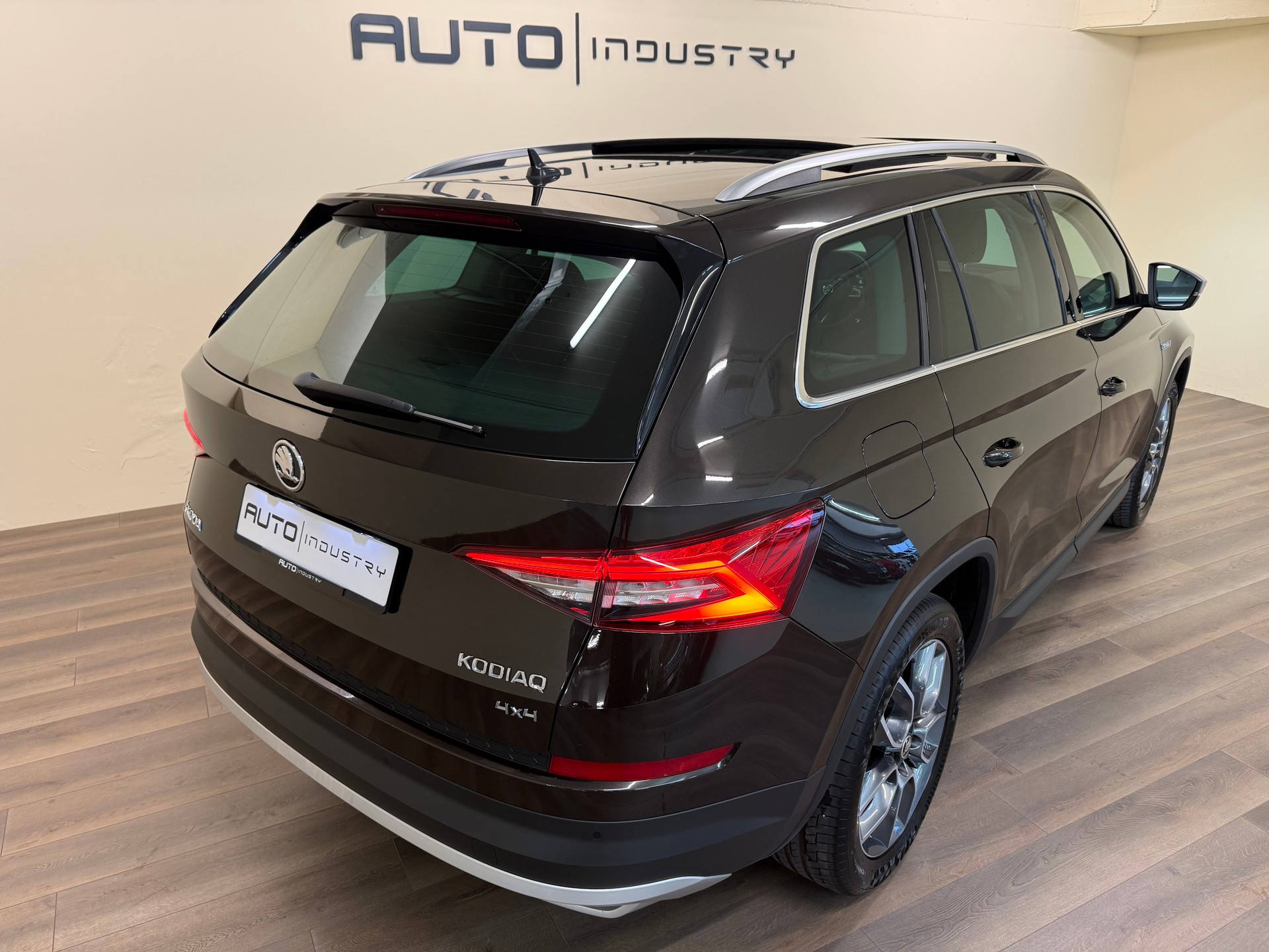 SKODA Kodiaq 2.0 TSI Scout DSG 4x4-image-3