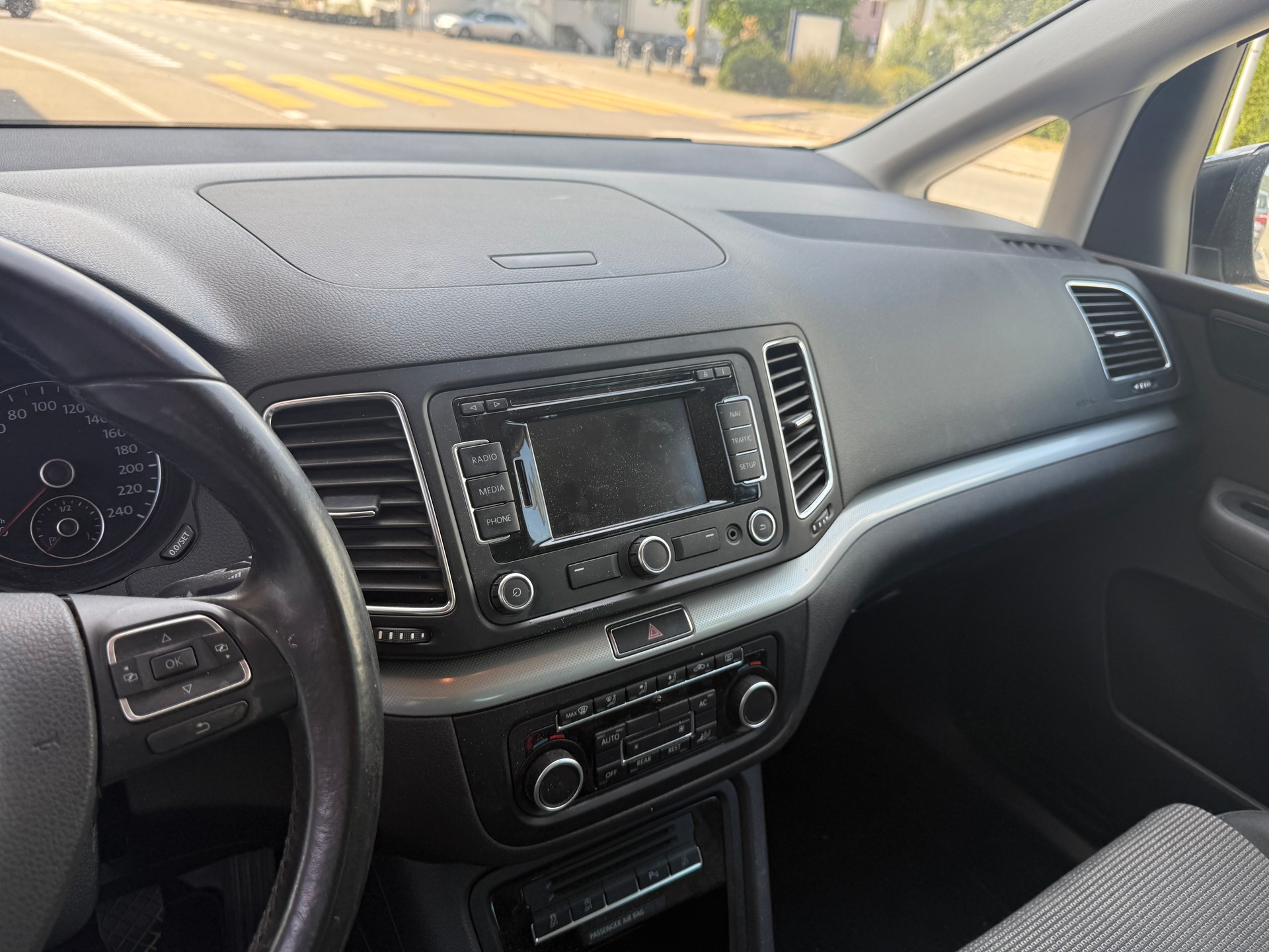 VW Sharan 2.0 TDI BlueMotion Technology Comfortline-image-13